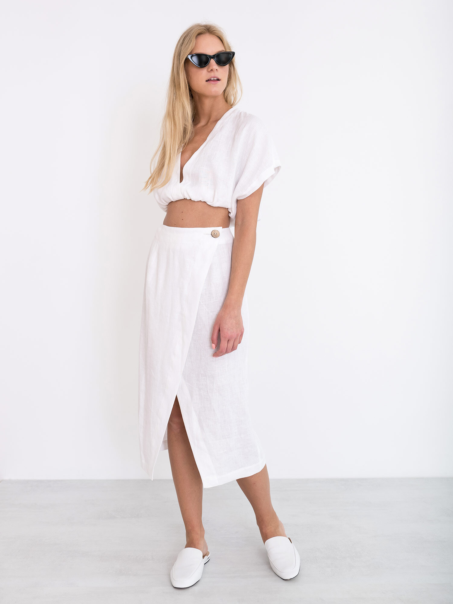 Linen Wrap Midi Skirt Abigail in White - Image 2