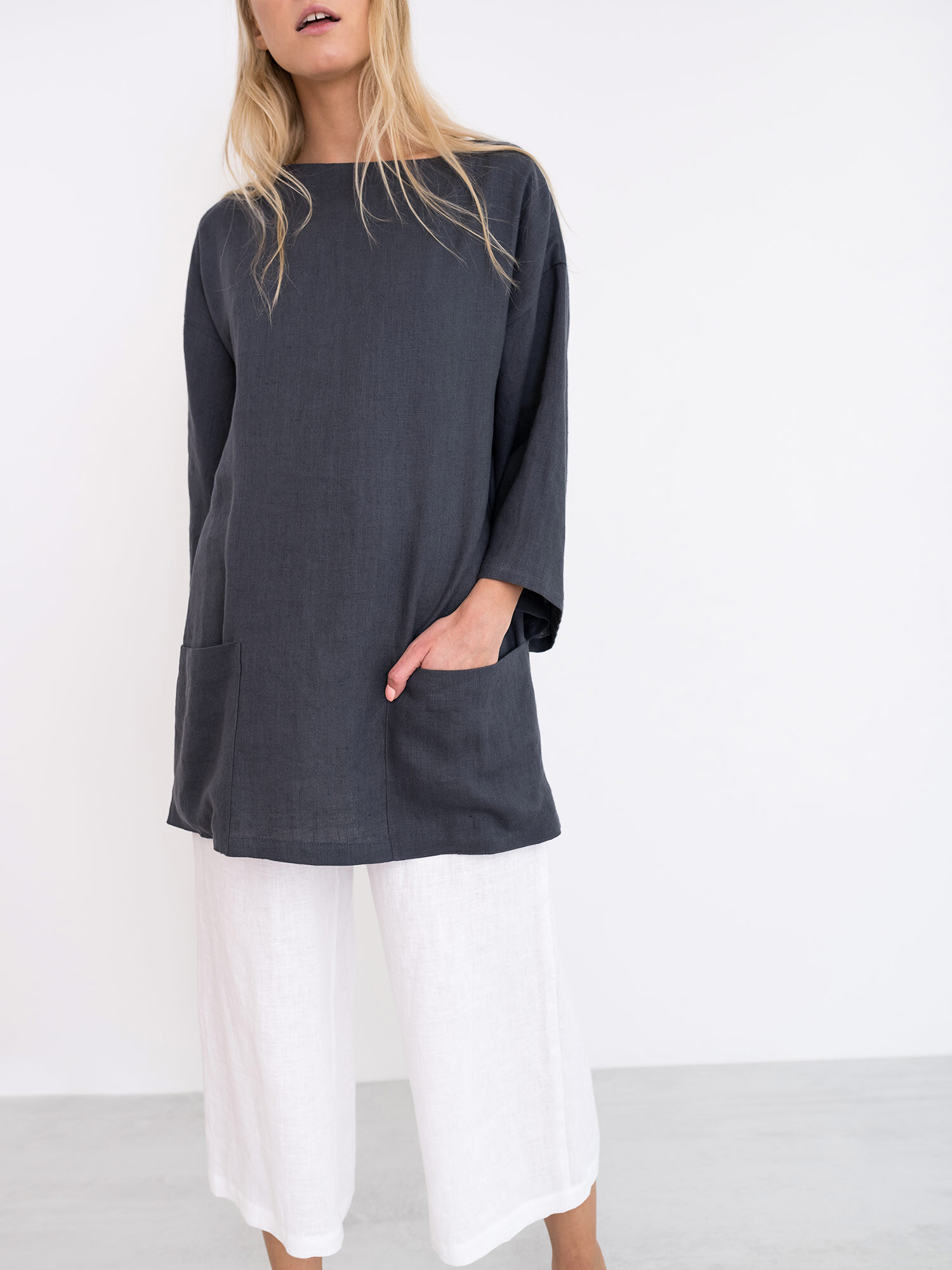 ALEXIS Linen Tunic Top - Image 3