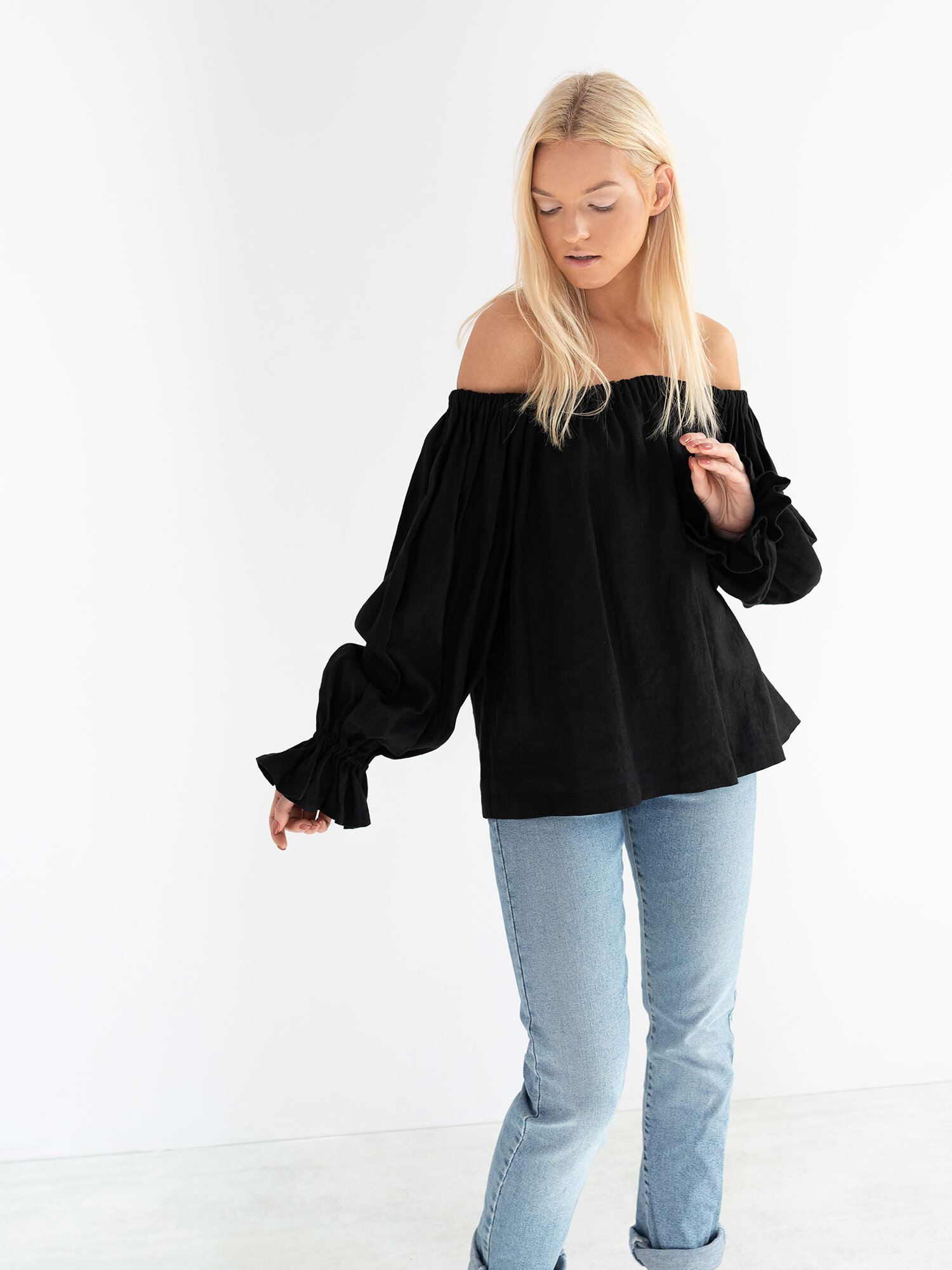ALICE Off Shoulder Linen Top - Image 1