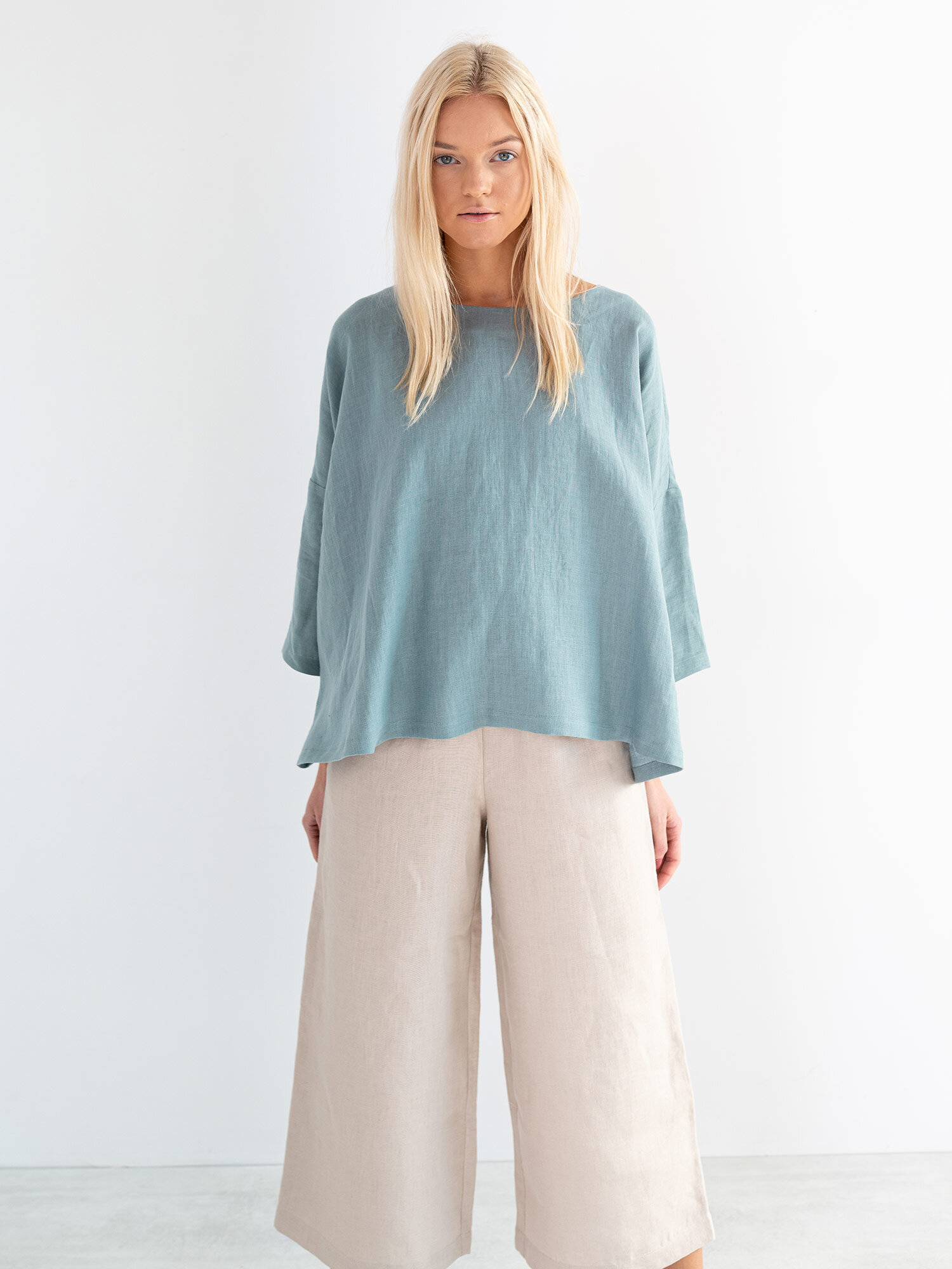 AMELIA Linen Top - Image 3