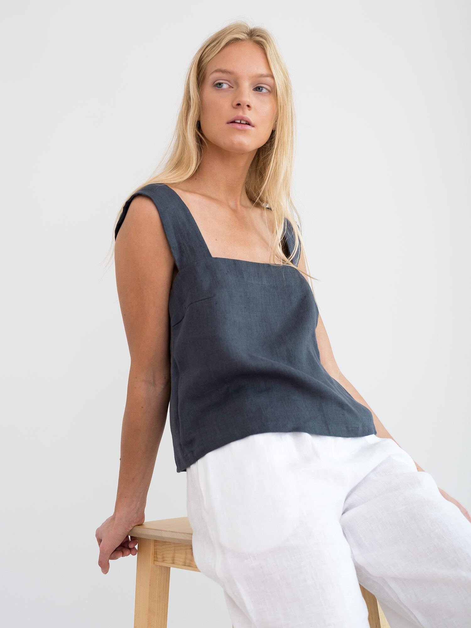 BEA Wide Strap Linen Top - Image 2