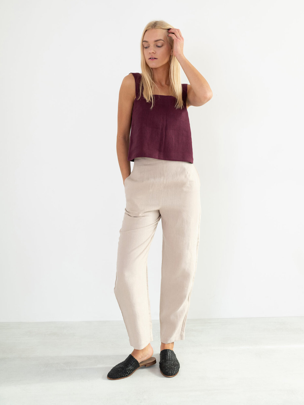 Bild 1 von BEA Trägertop aus Leinen in von Love and Confuse