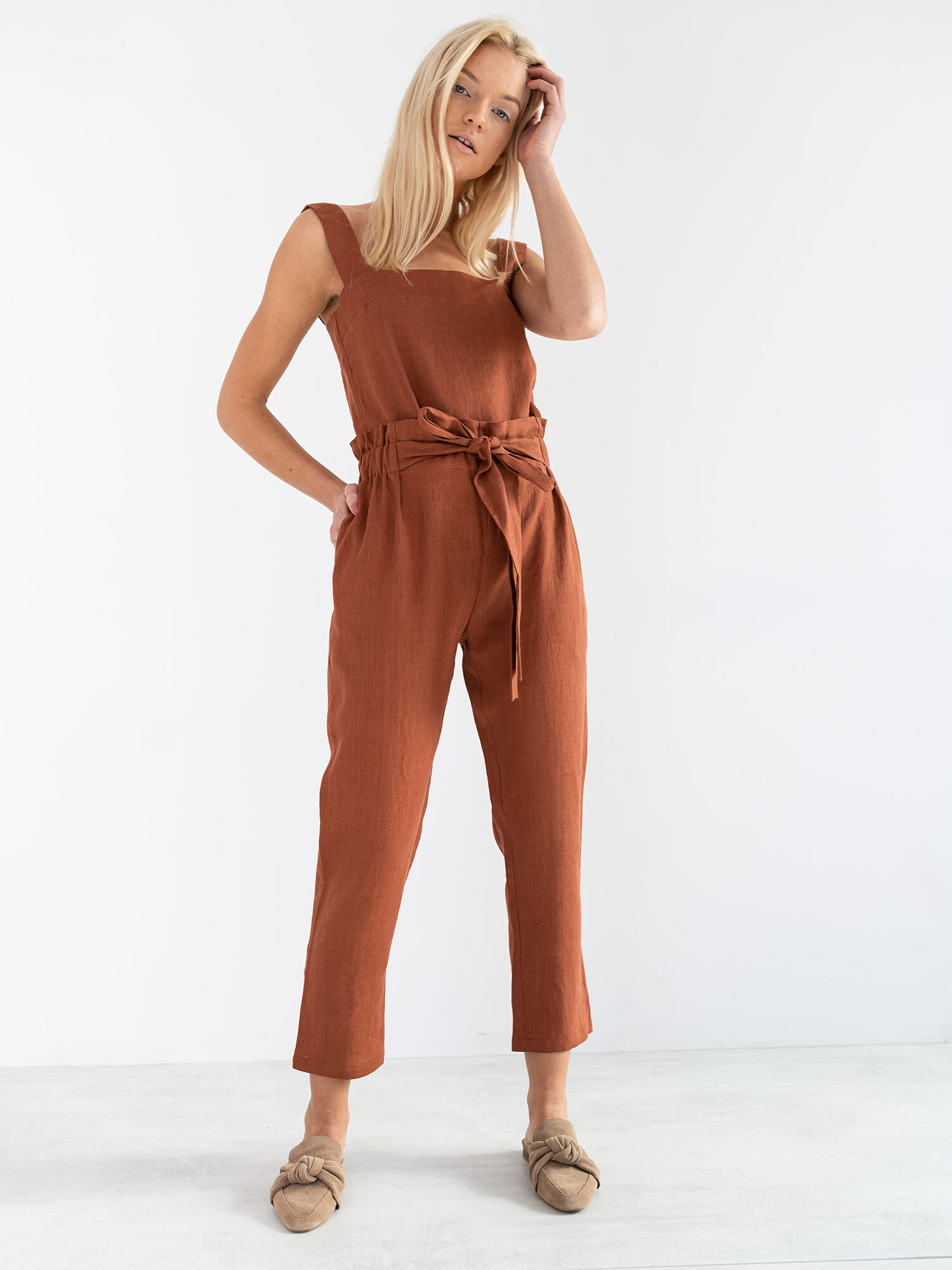 BEA Wide Strap Linen Top - Image 1