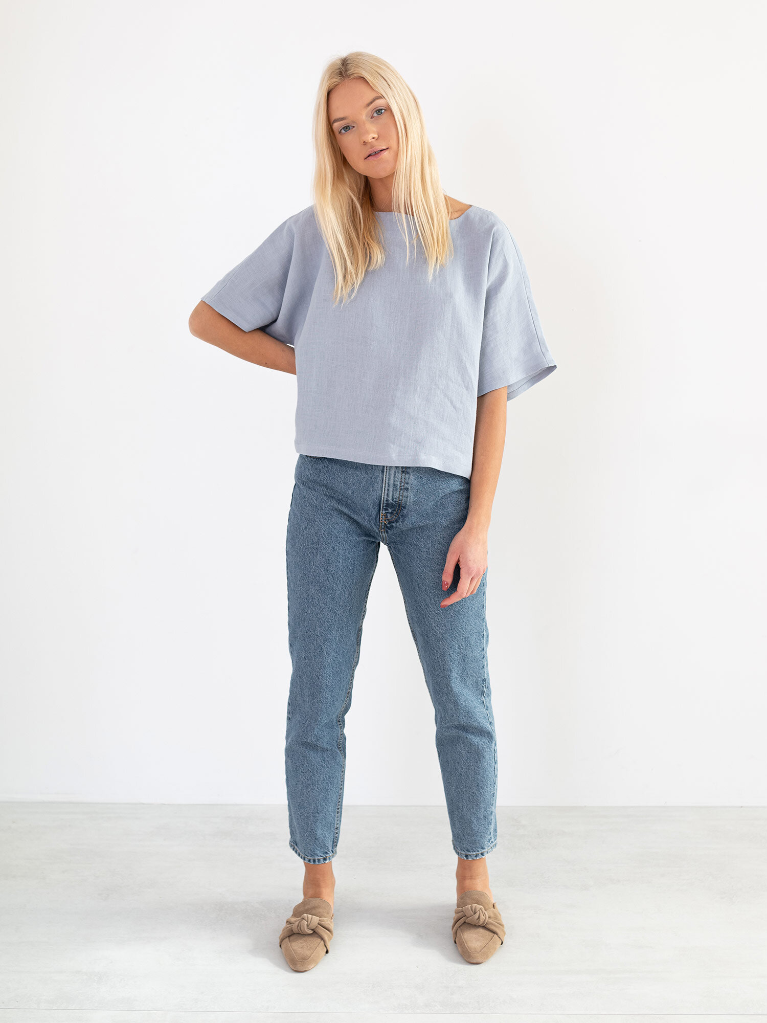 BEE Linen Top - Image 2