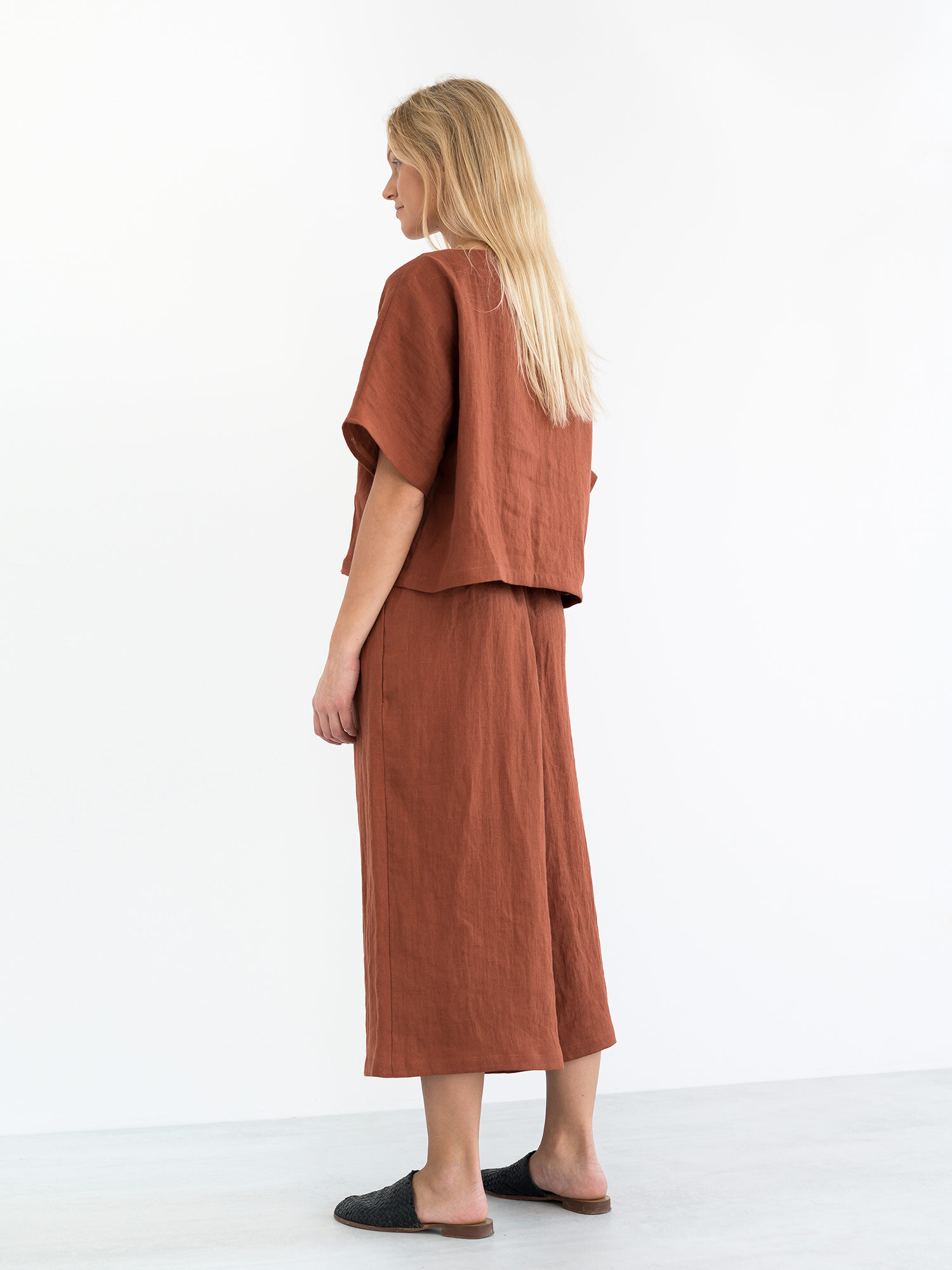 BEE Linen Top - Image 5