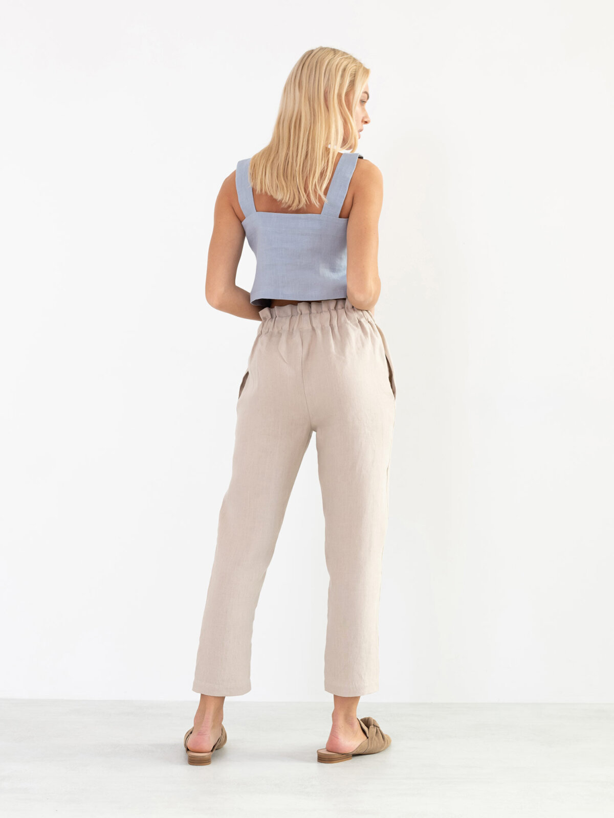 DAHLIA lyhyt pellavatoppi Siniharmaa — yksityiskohta