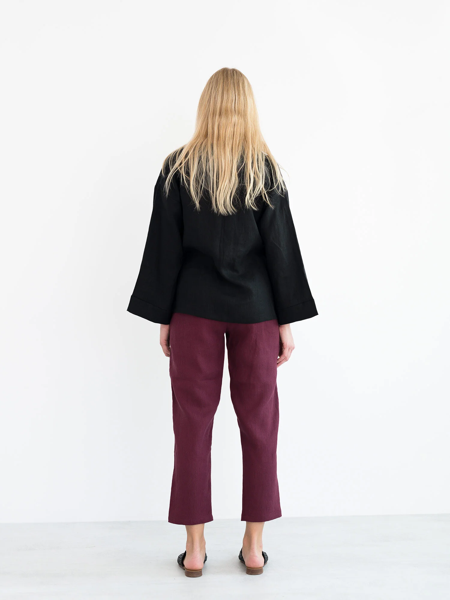 Bild 4 von DELILAH Leinen-Kimonojacke in von Love and Confuse