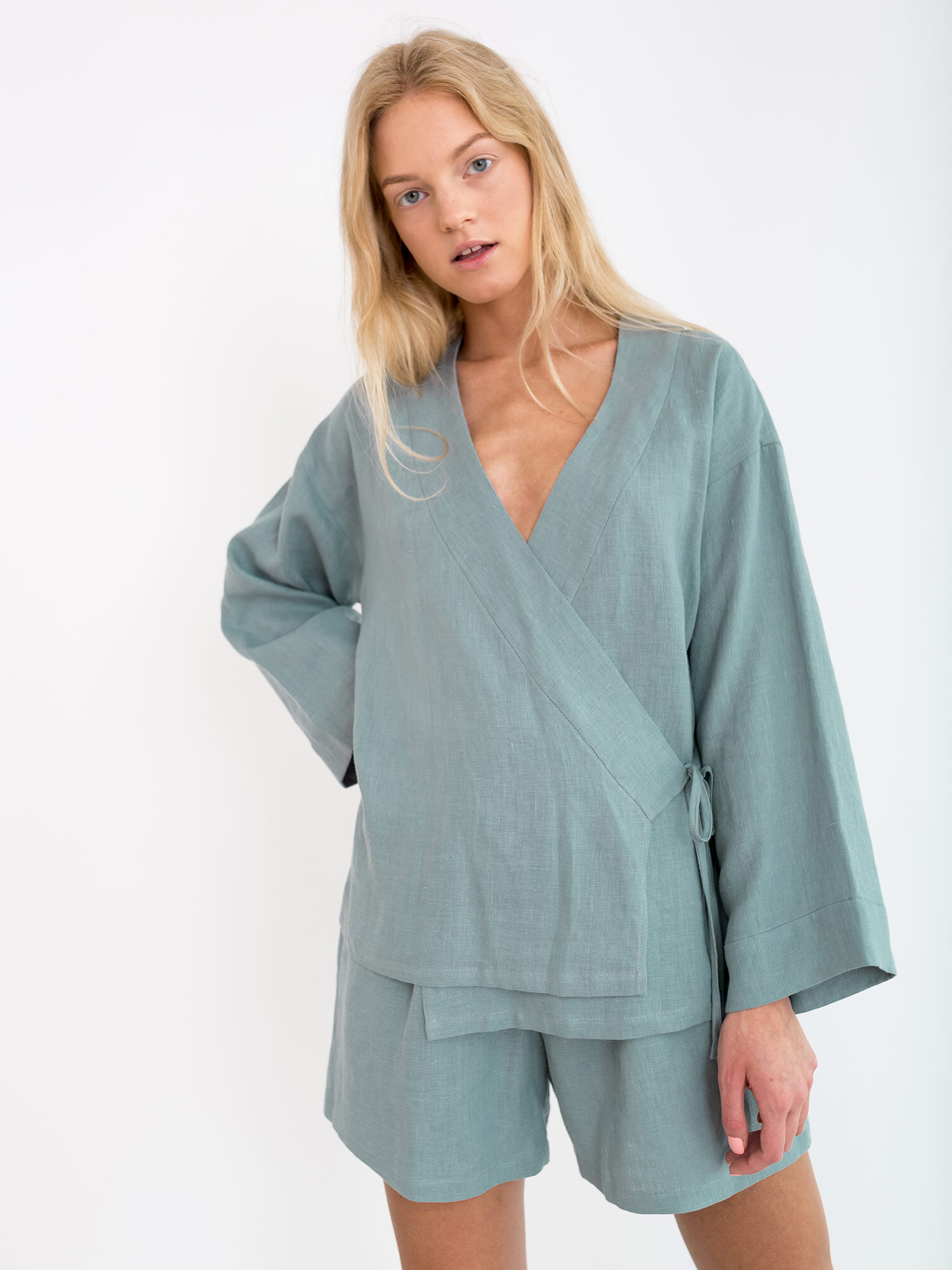 DELILAH Linen Kimono Jacket - Image 4