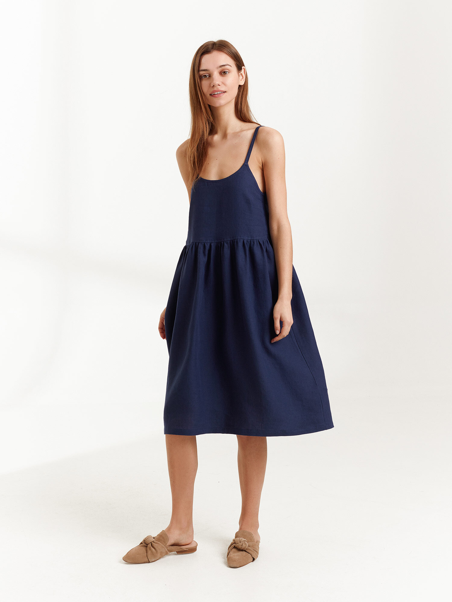 DULCE Linen Strappy Dress - Image 4