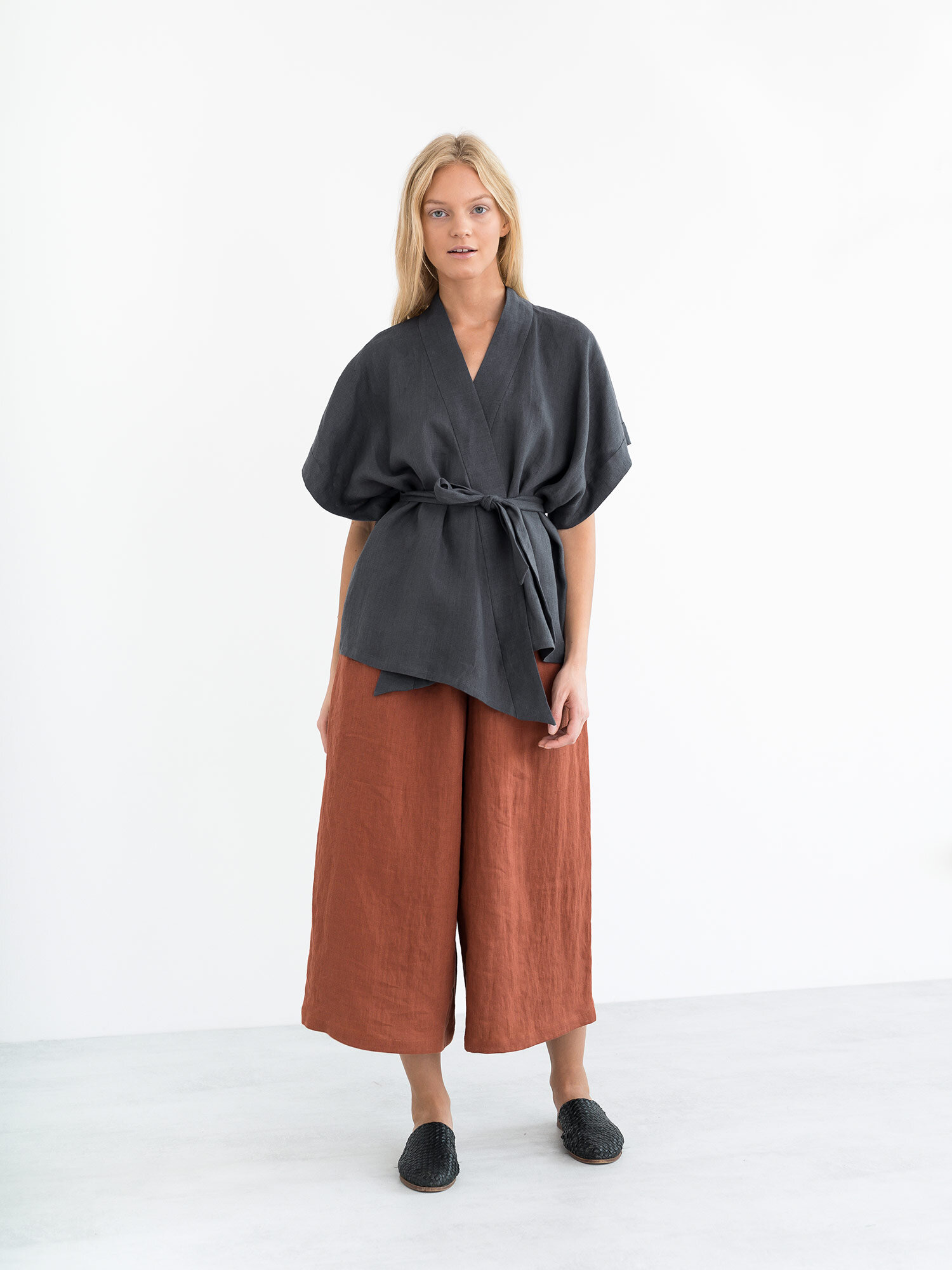 ELI Linen Kimono Top - Image 4