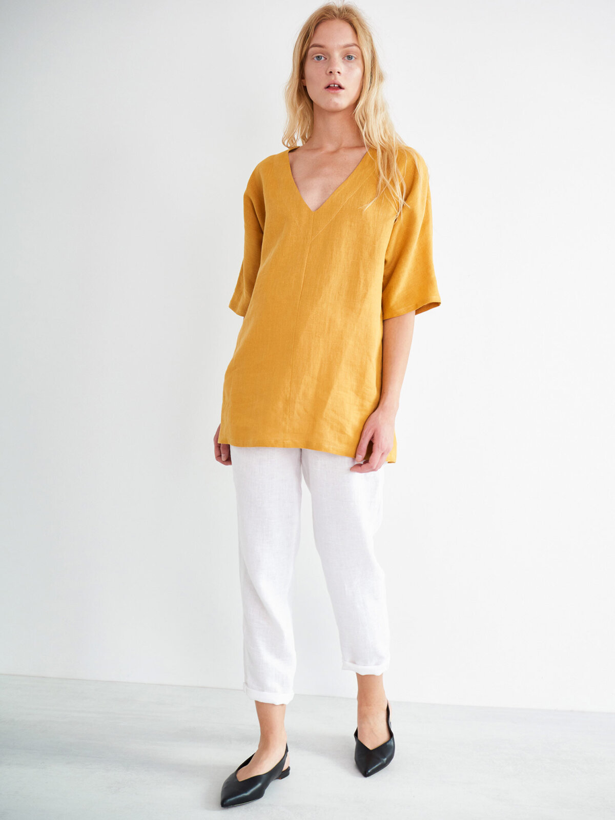 Bild 2 von FLORENCE Leinenkleid in von Love and Confuse