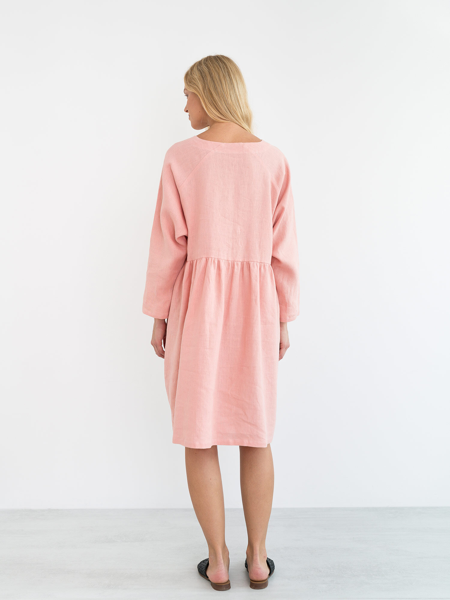 HARLOW Long Sleeve Linen Dress - Image 5