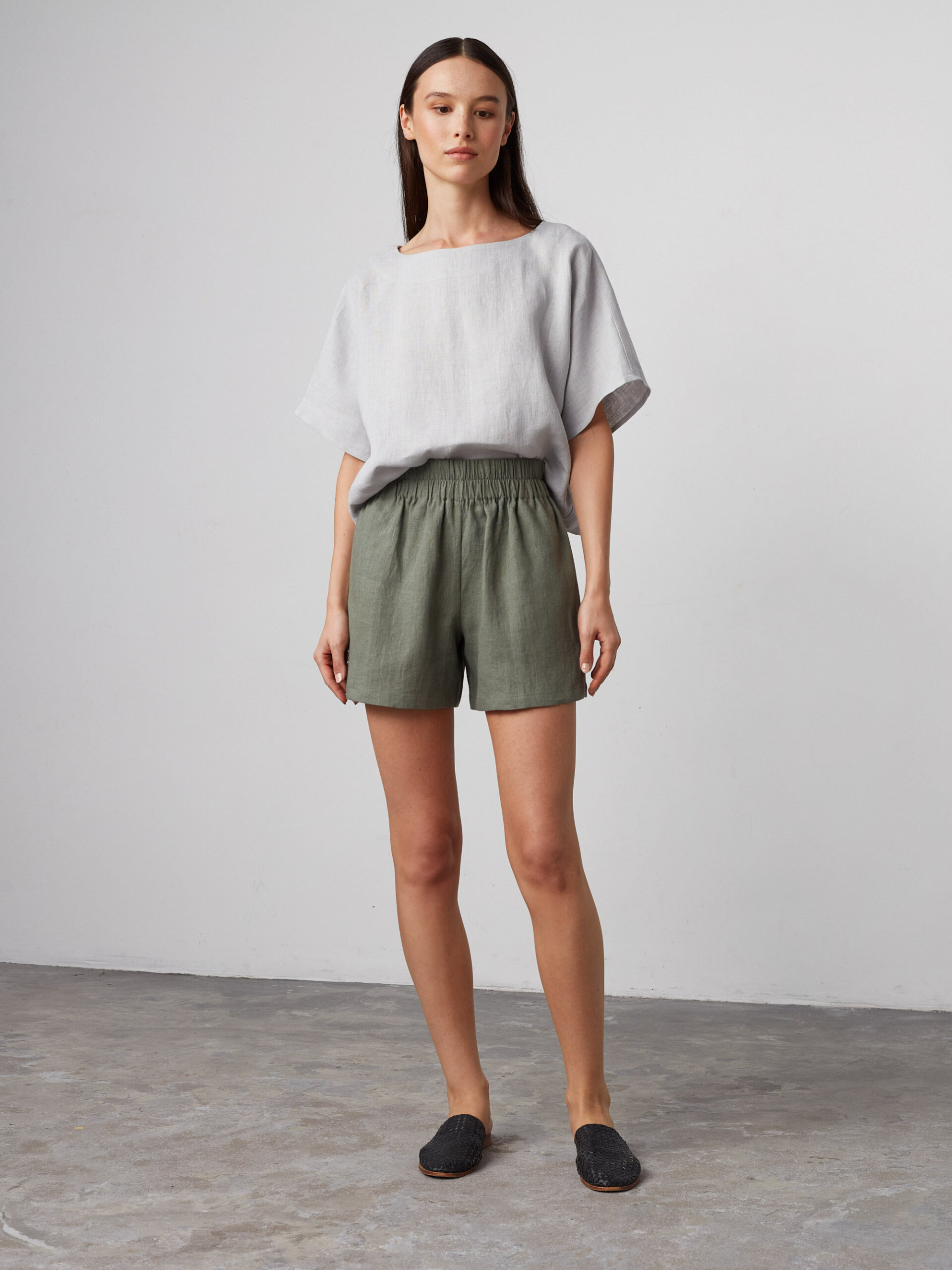 ISLA High Waisted Linen Shorts - Image 2