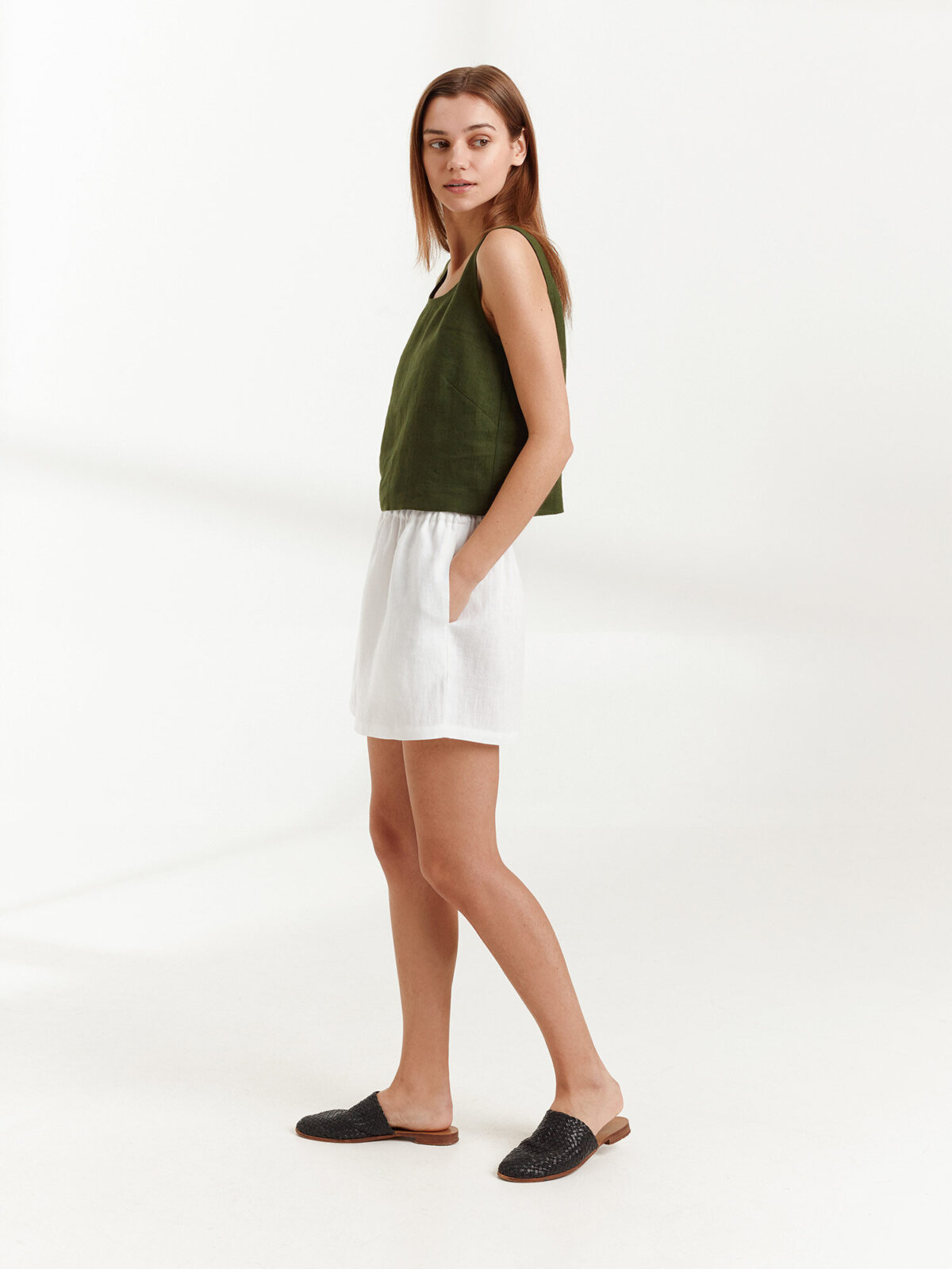 ISLA pellavashortsit Valkoinen — takaa