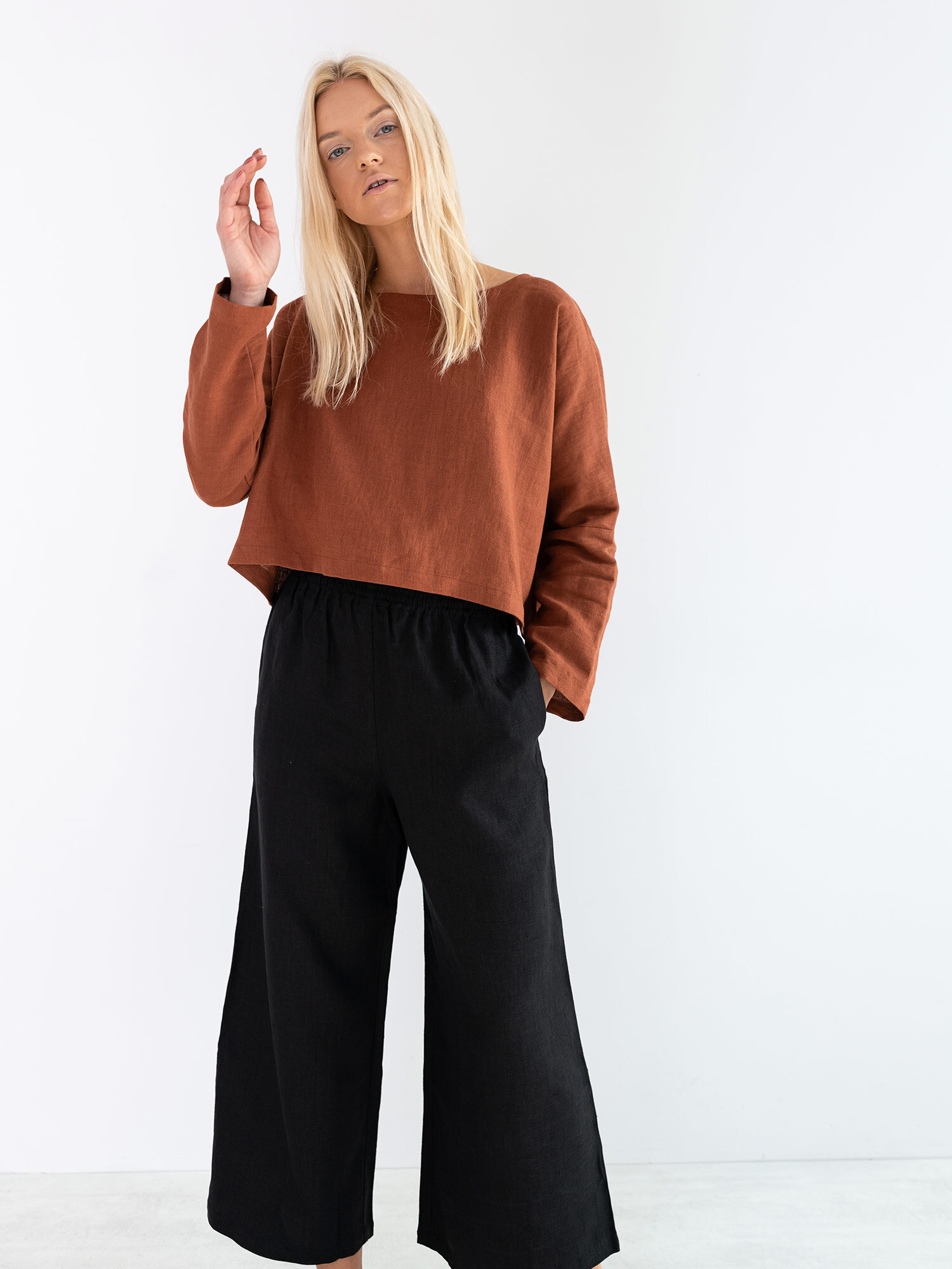 IVY Linen Top - Image 3