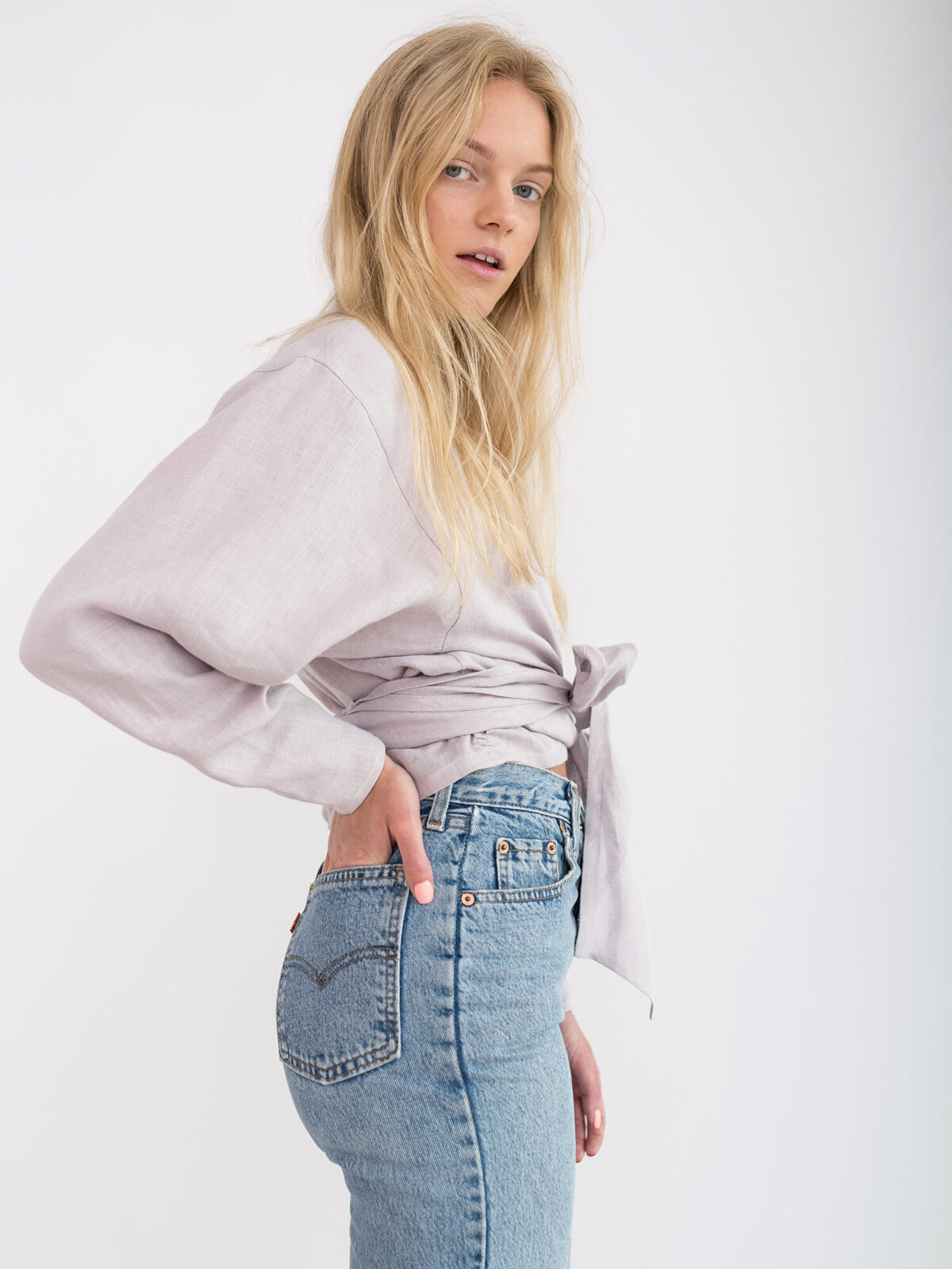 JUNE pellava kietaisutoppi Hopeinen roosa — yksityiskohta