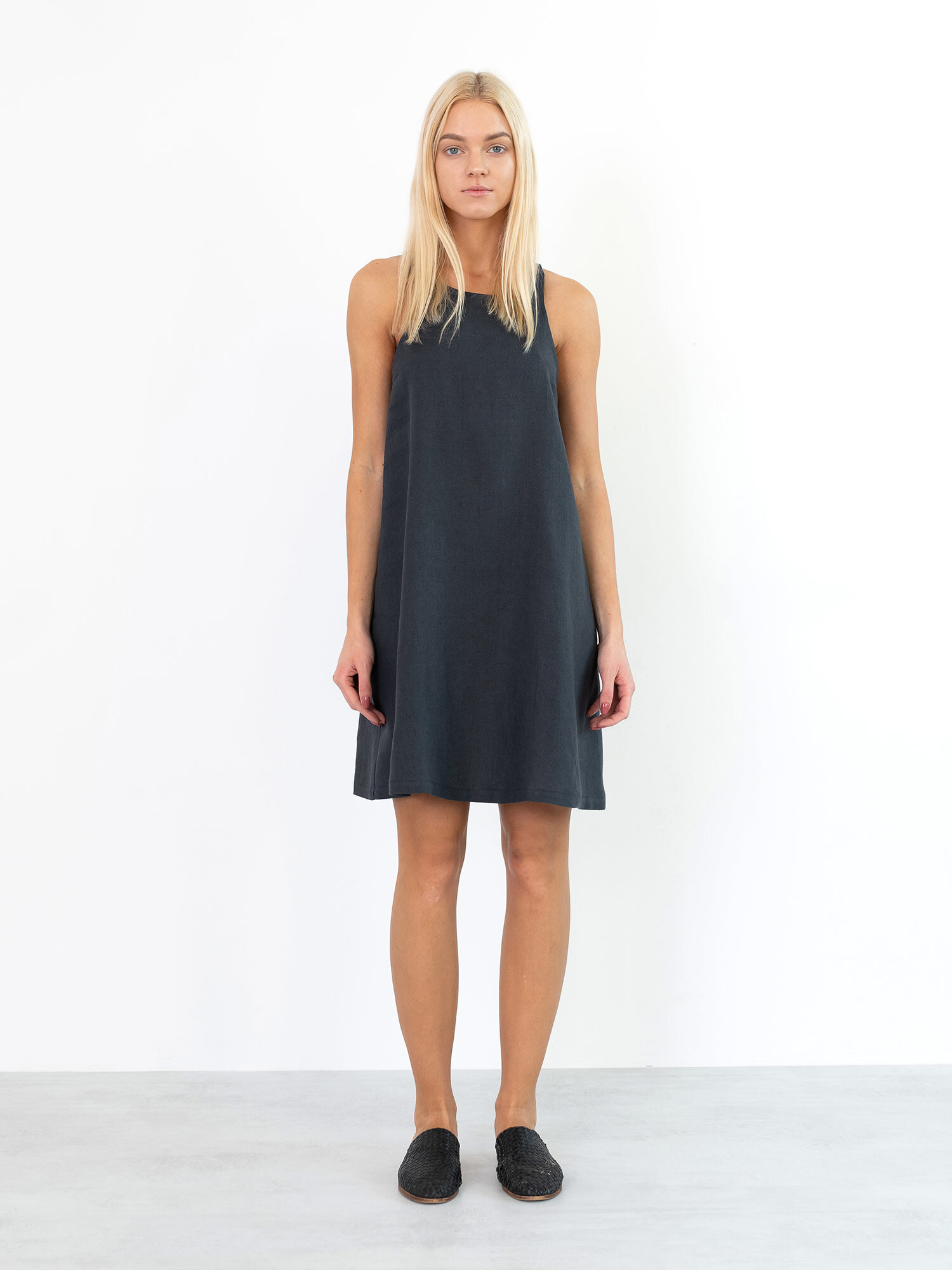 LILY Sleeveless Linen Dress - Image 4