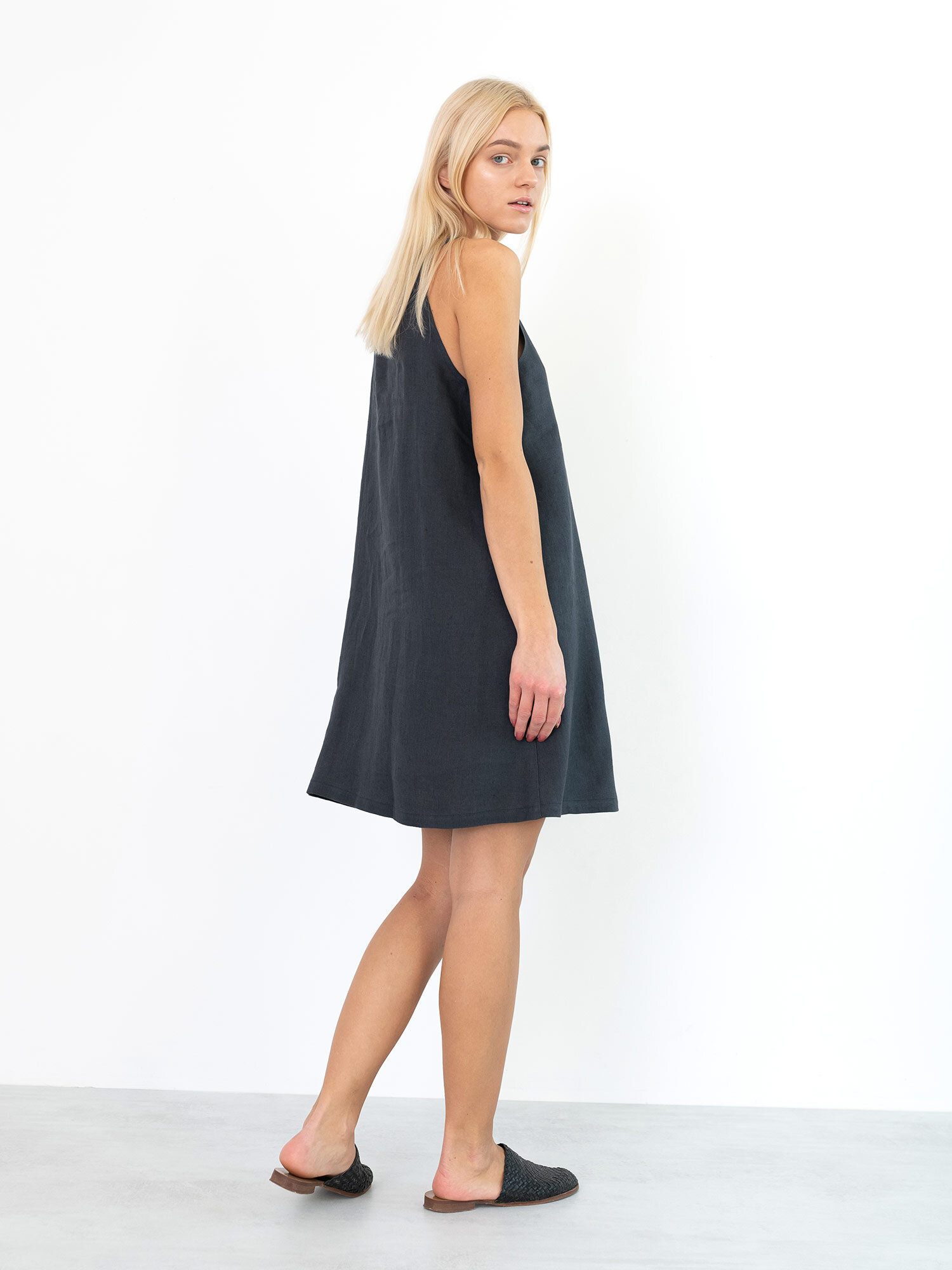 LILY Sleeveless Linen Dress - Image 5