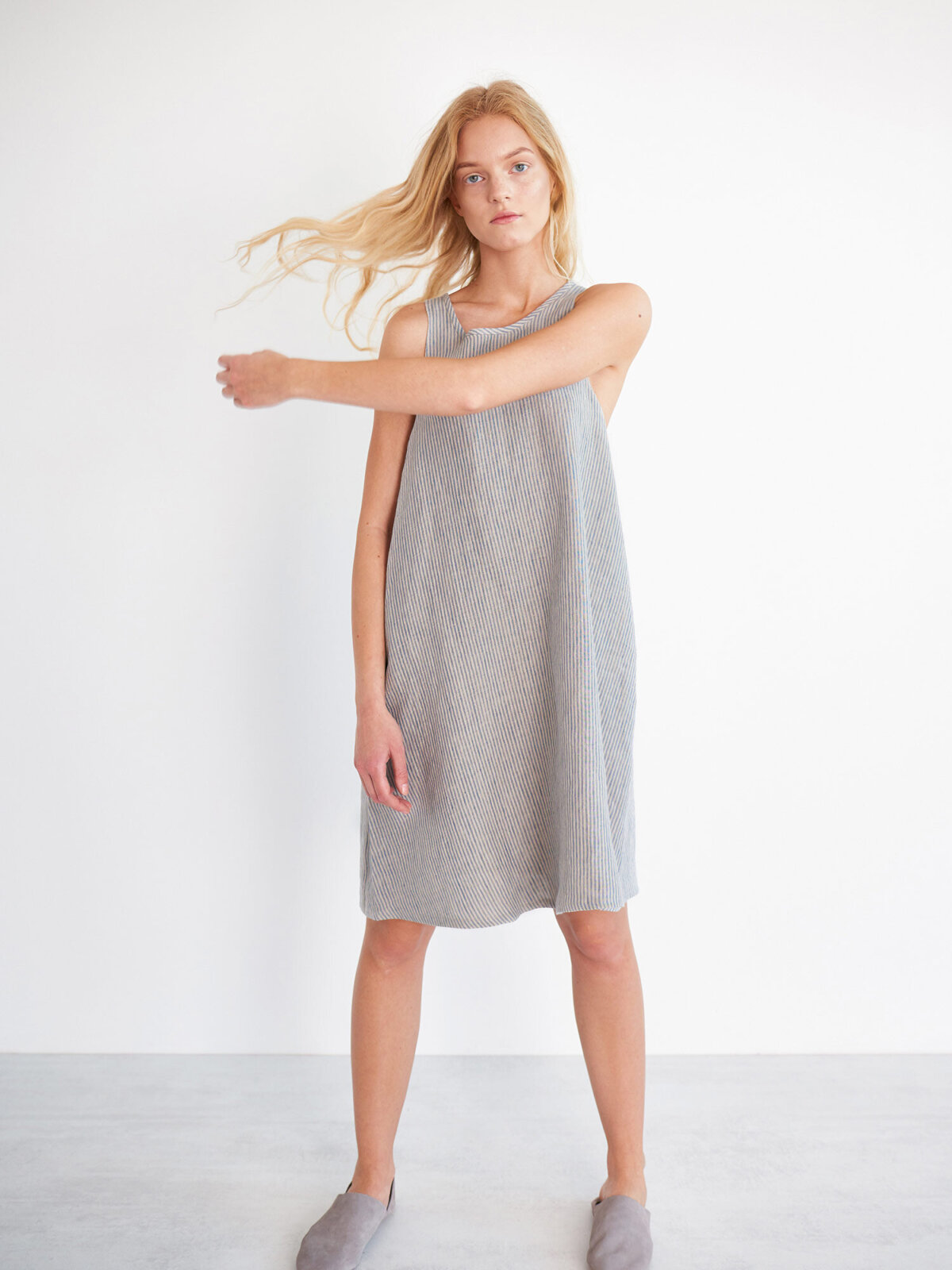 LILY suora pellavamekko Raita — kuva 3