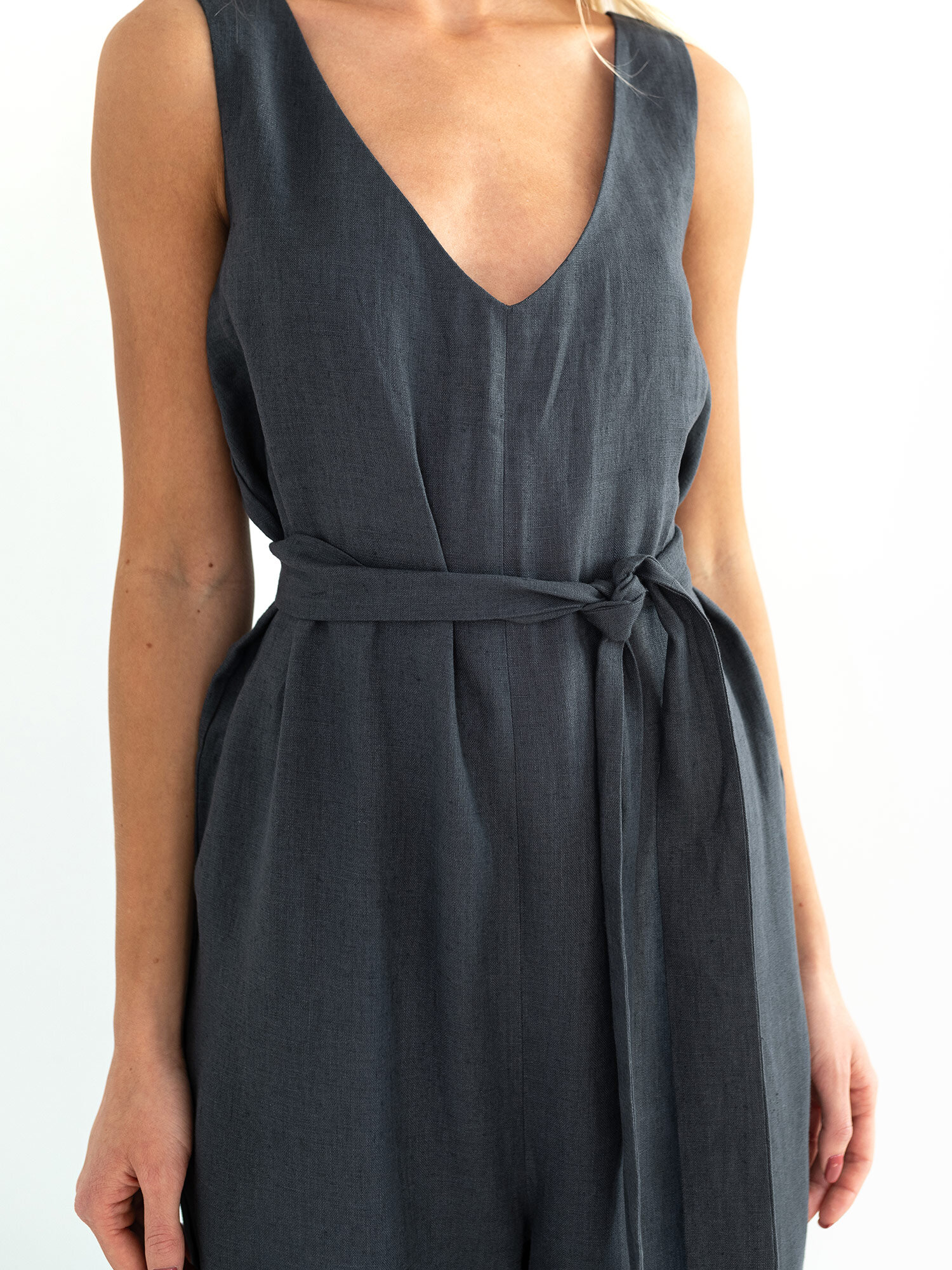 MADELINE Sleeveless Linen Jumpsuit in Dark Grey - Image 3