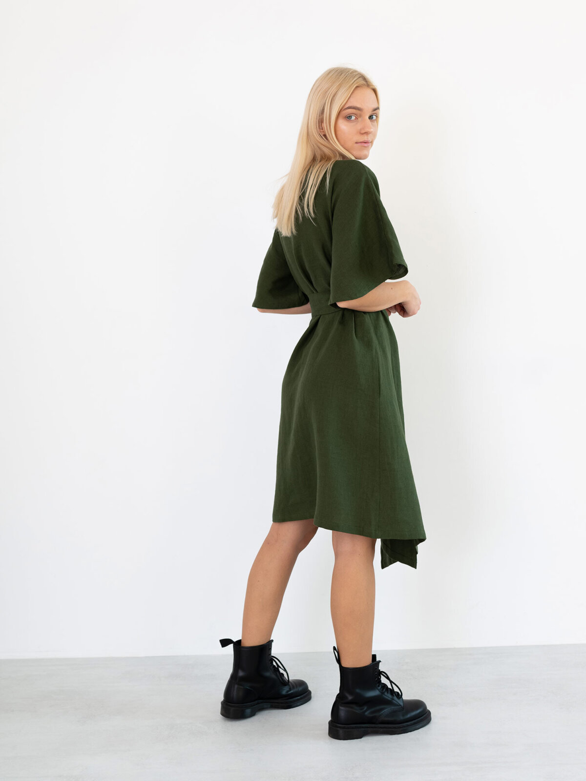 MARY pellava kesämekko Metsänvihreä — takaa