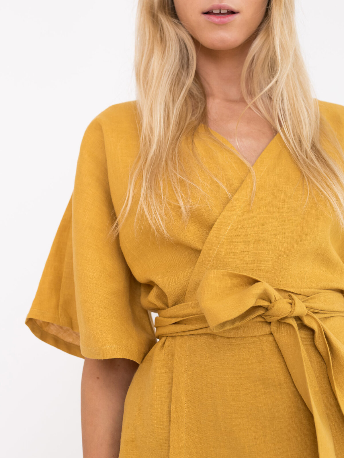 MARY pellava kesämekko Sinappi — takaa