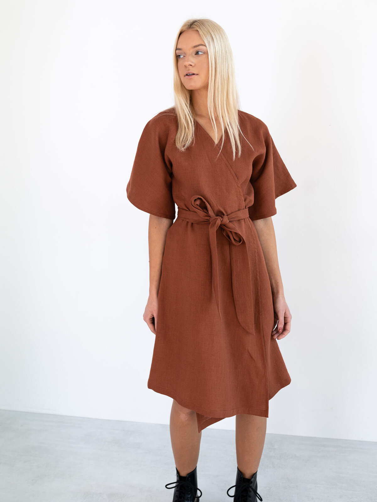 MARY pellava kesämekko Ruoste — sivulta