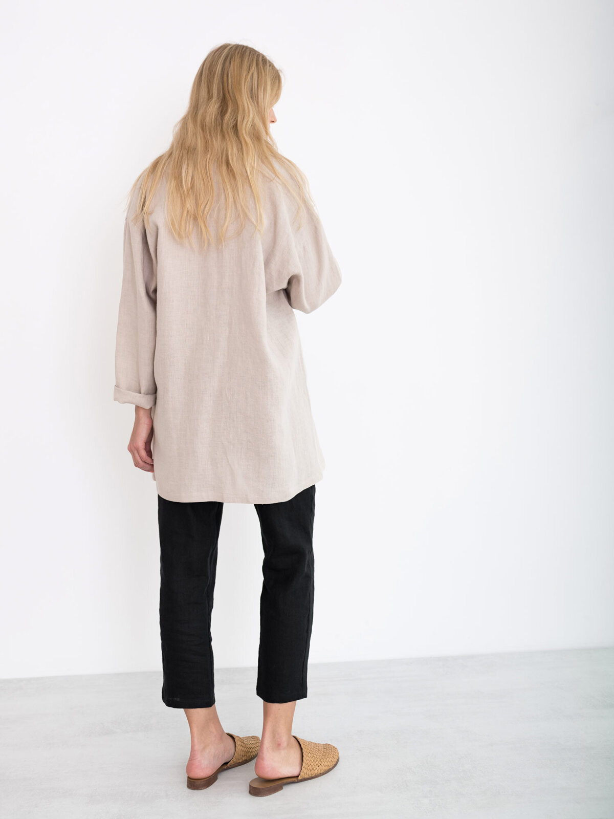 ROSEMARY Pellavatakki Beige — kokovartalokuva