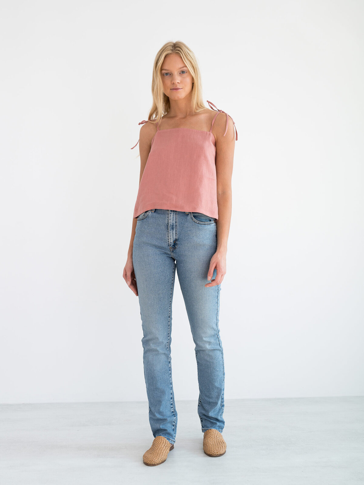 SOPHIE lyhyt pellavatoppi Lohenpunainen — kokovartalokuva