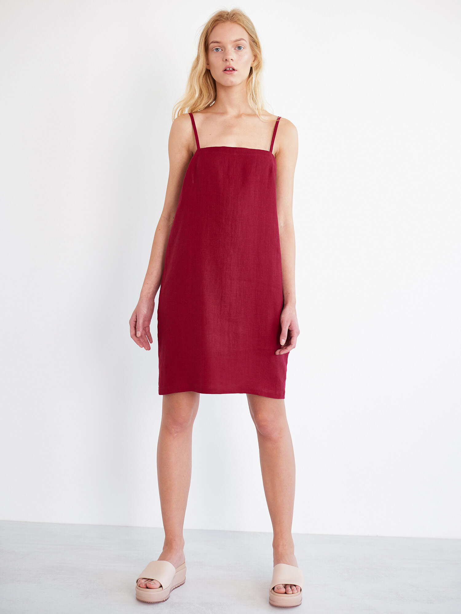 Pellavainen olkainmekko VIOLET, Kirsikanpunainen - Image 1