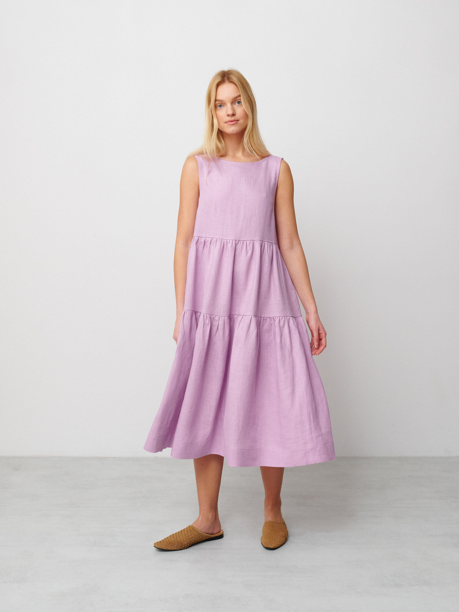 AGOTA Sleeveless Linen Midi Dress - Image 2