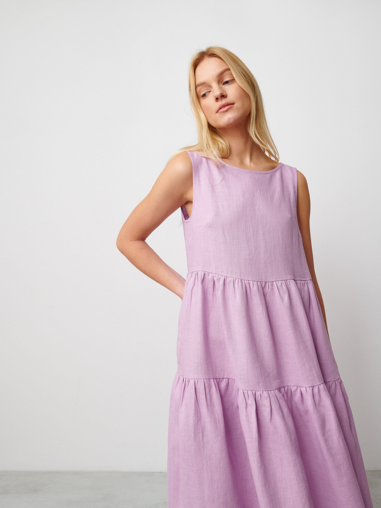AGOTA Sleeveless Linen Midi Dress - Image 3