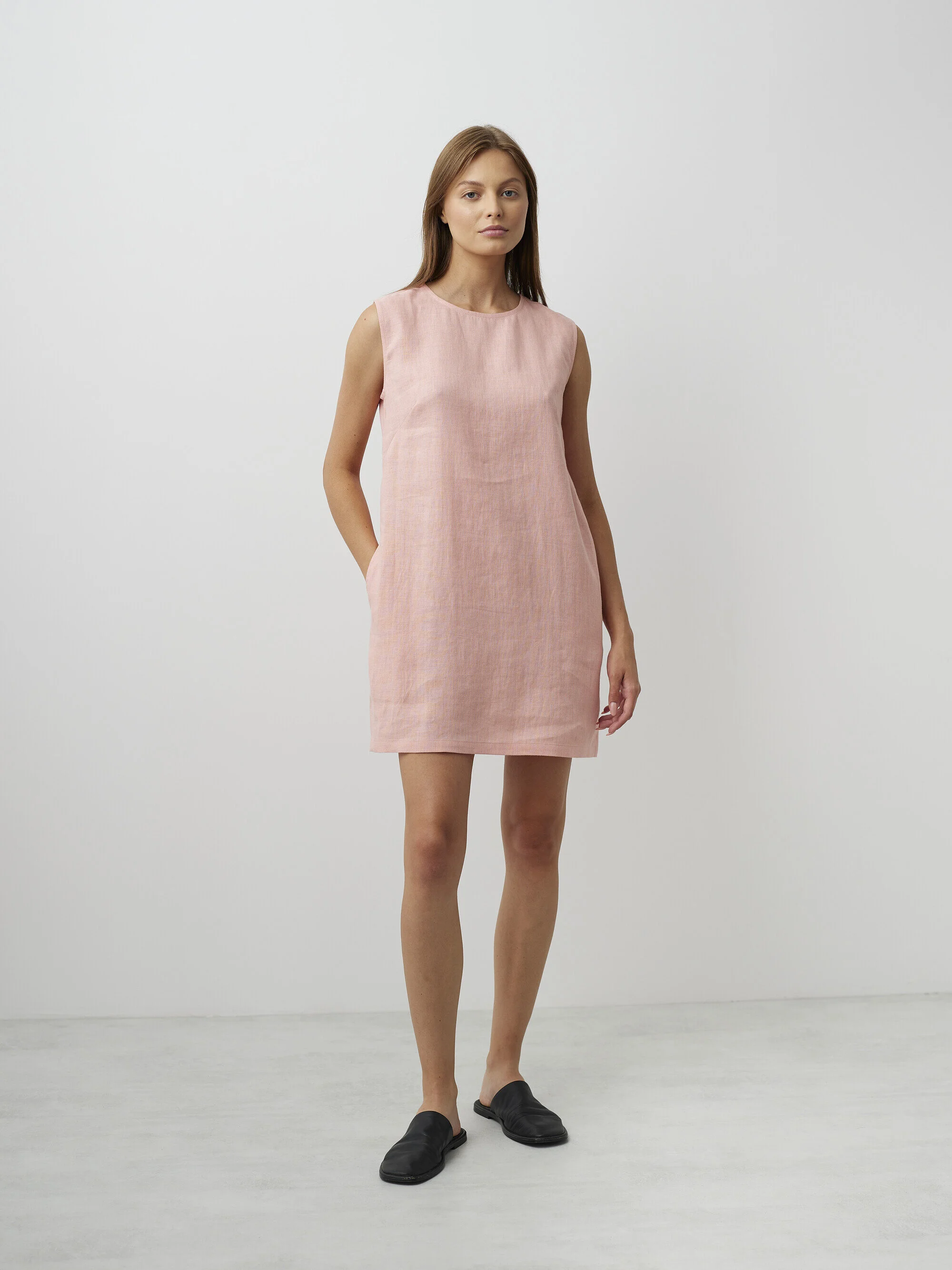 Bild 3 von AJA - Trägerloses Leinenkleid in von Love and Confuse