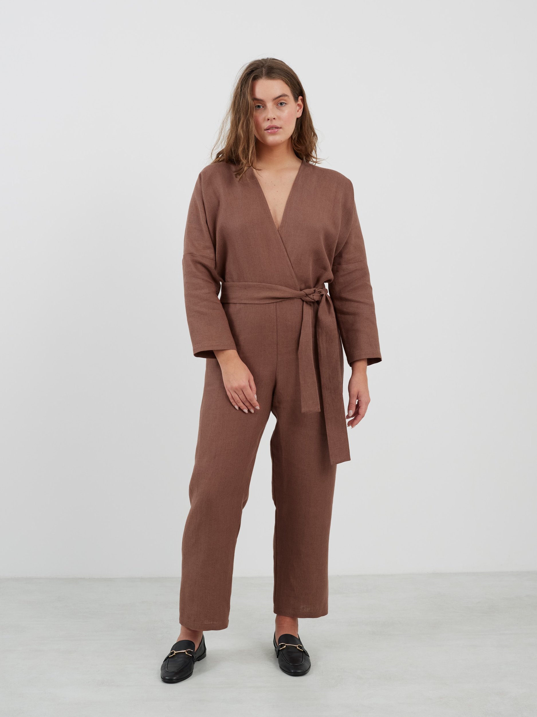 ATLAS Long Sleeve Linen Jumpsuit in Heavy Dark Brown - Image 4