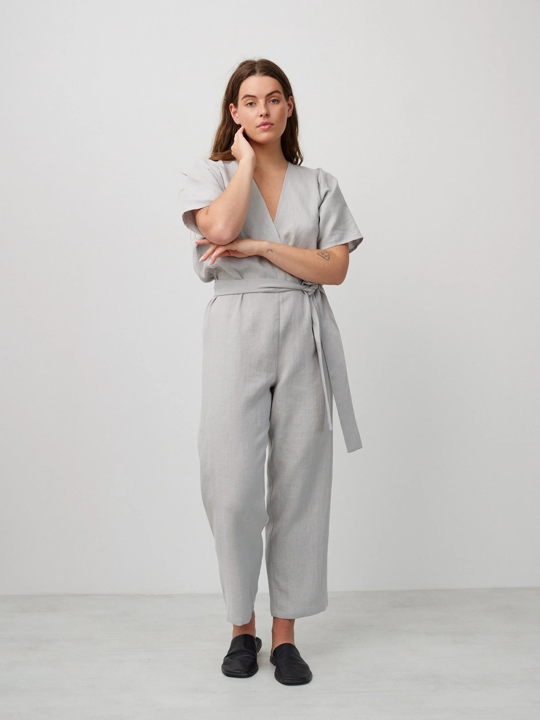 Image 3 of AURORA Linen Jumpsuit in Cloudy Grey from Love and Confuse