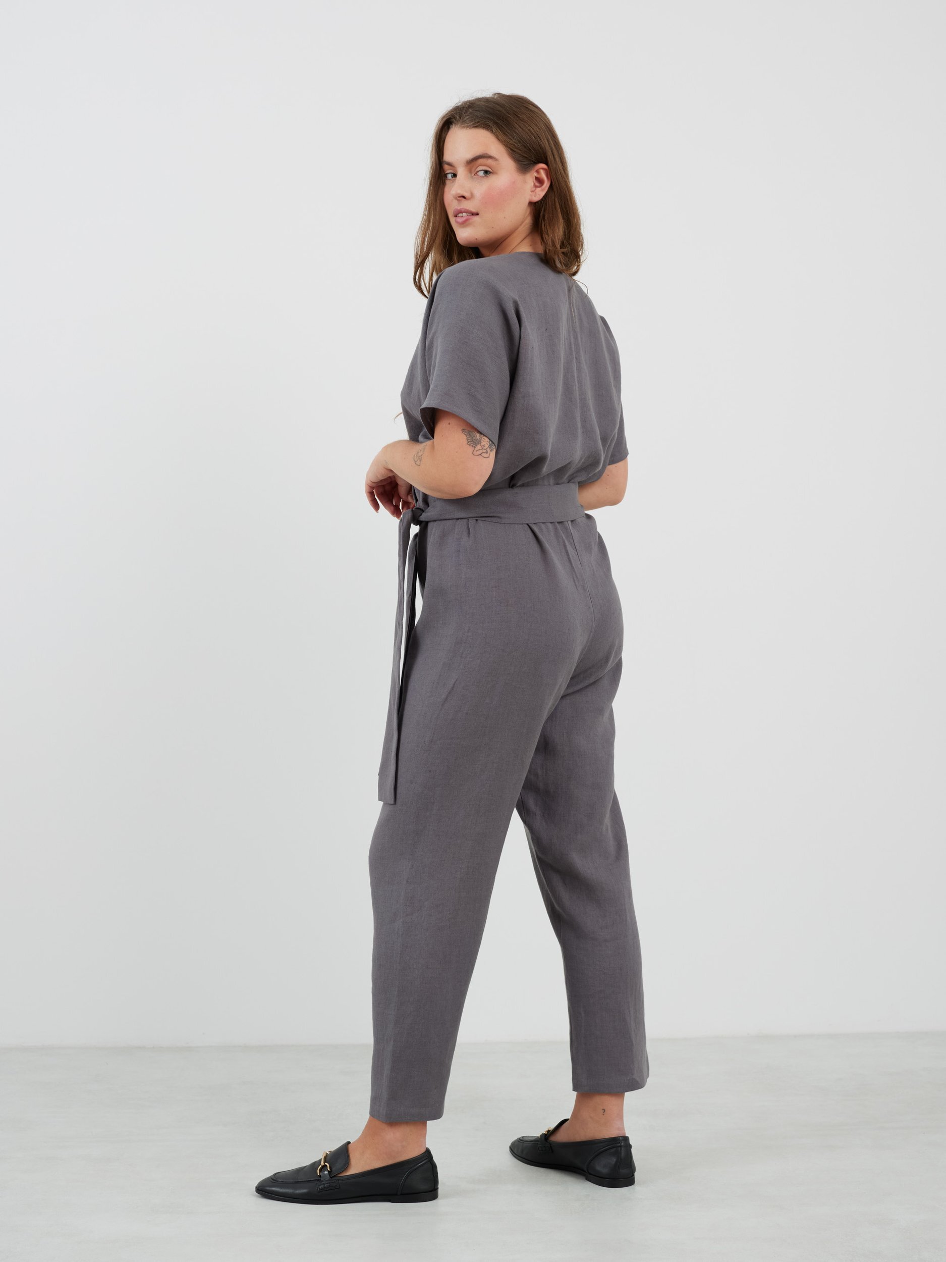 AURORA Linen Jumpsuit in Light Grey - Image 5
