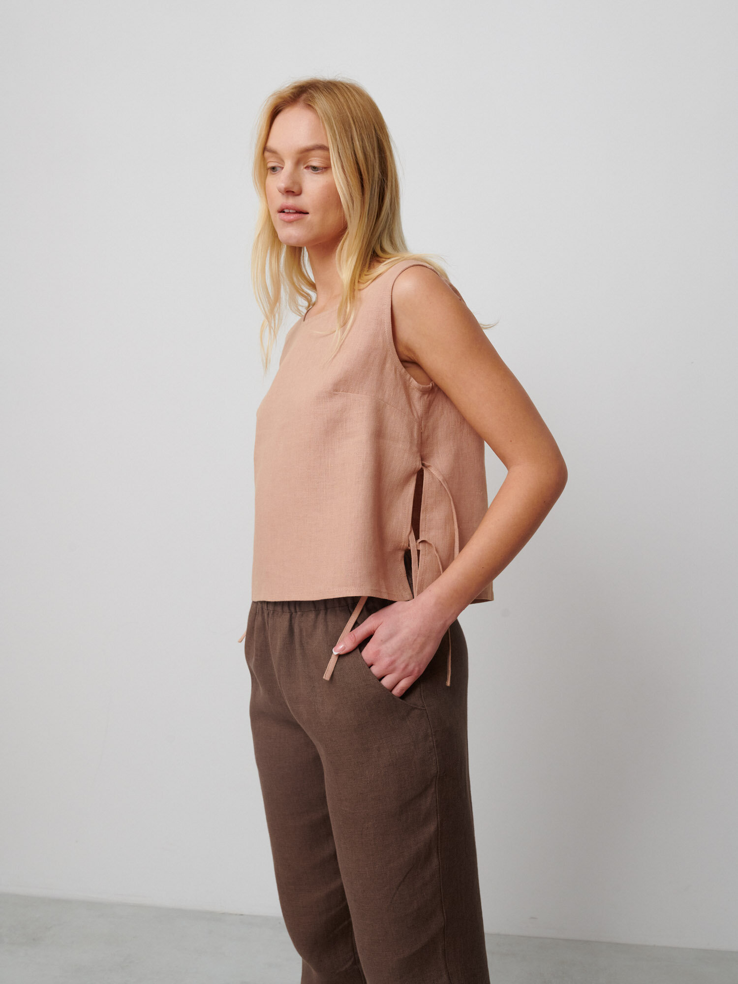 AVERY Linen Tank Top - Image 1