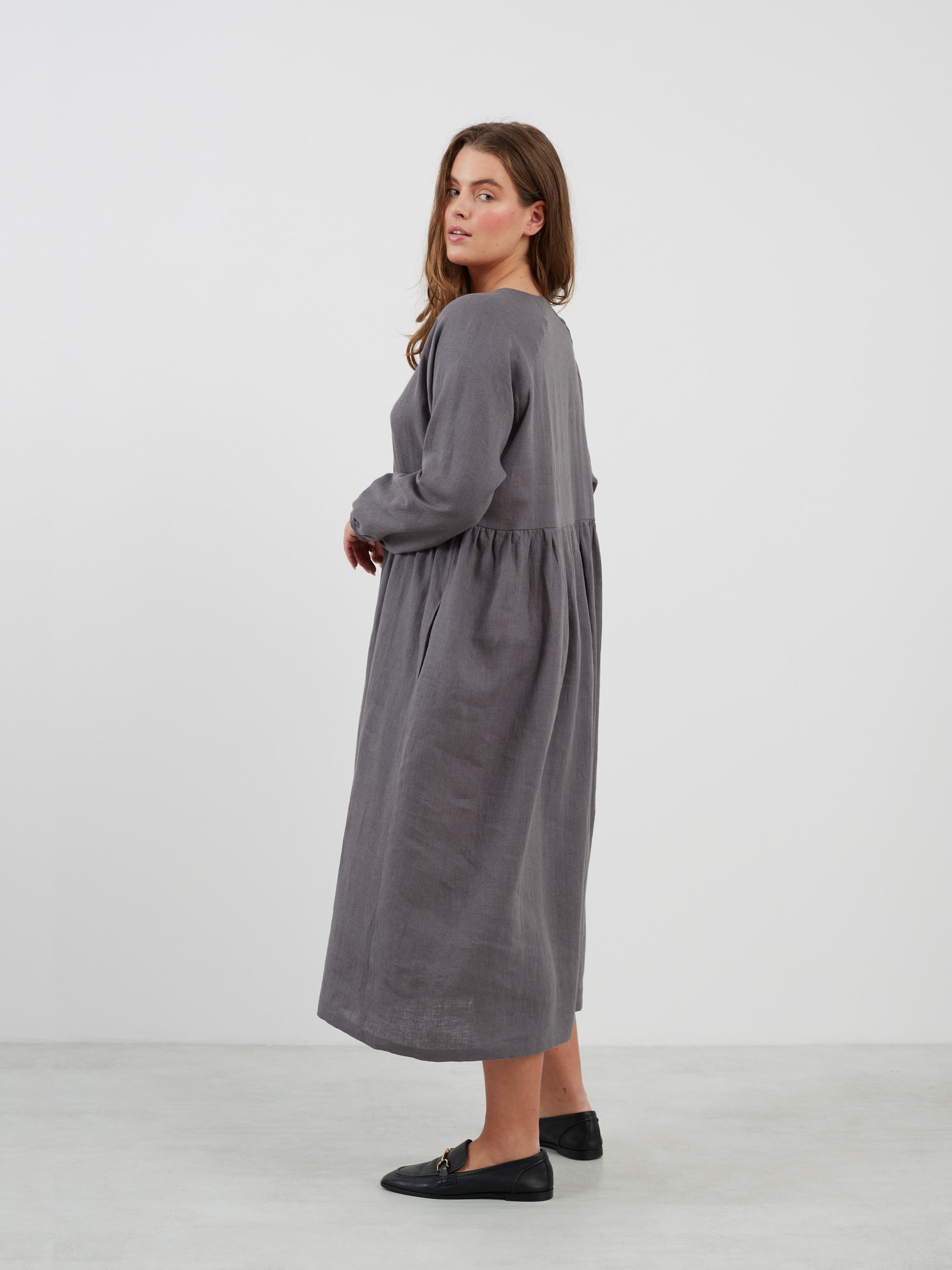 BAY Long Sleeve Linen Dress - Image 6