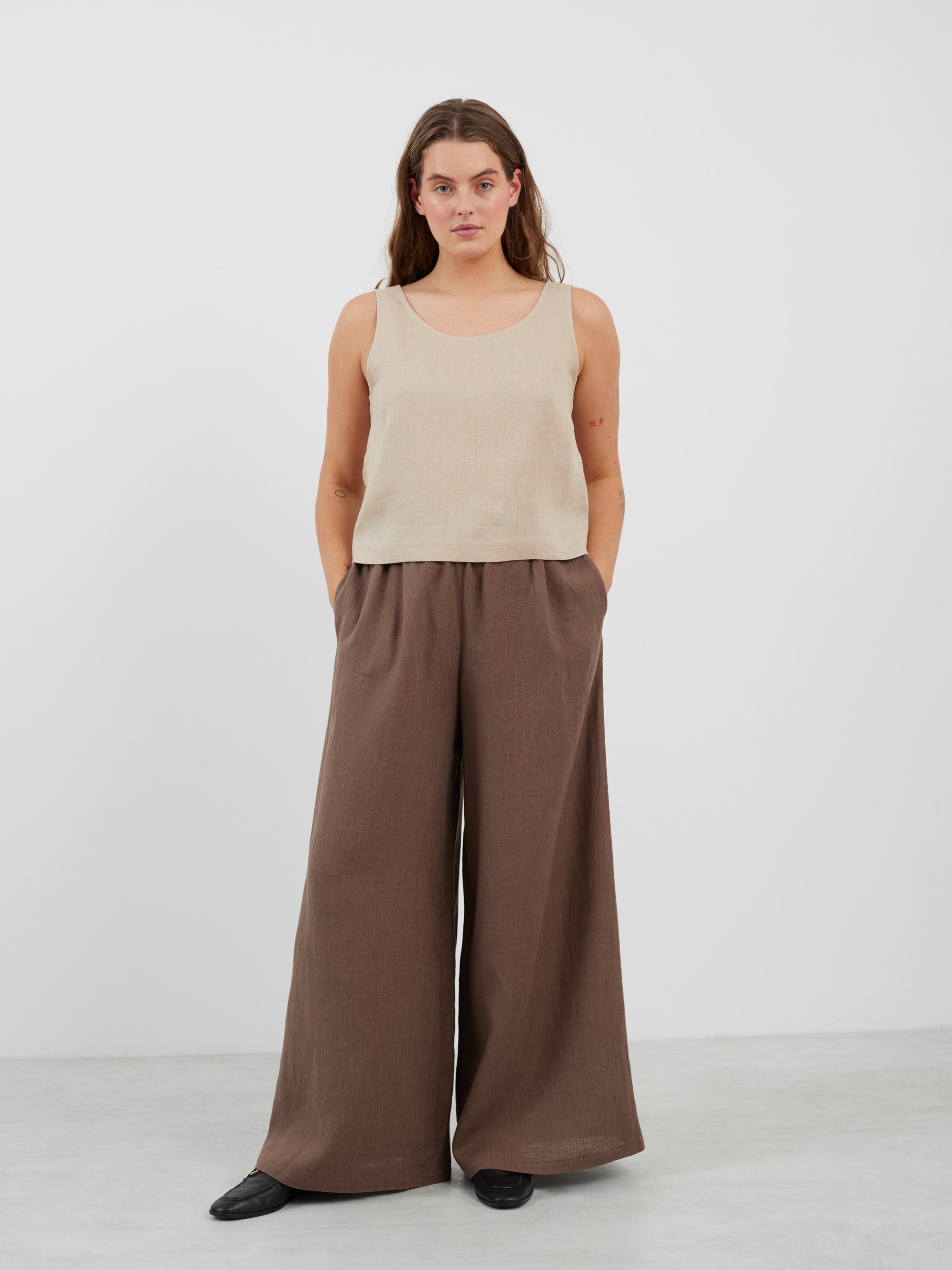 CALI Linen Tank Top - Image 2