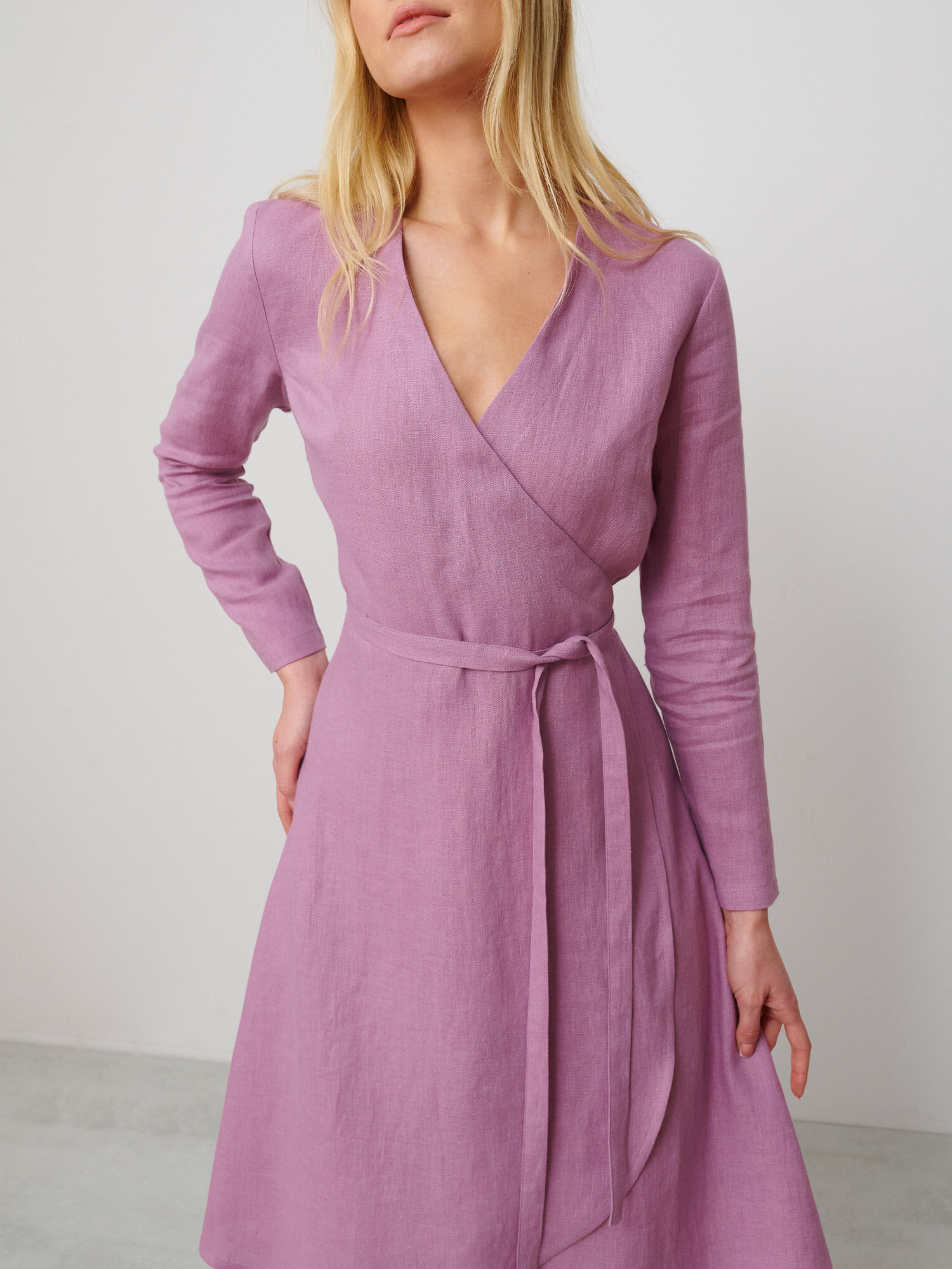 CLAUDIA Linen Wrap Dress - Image 4