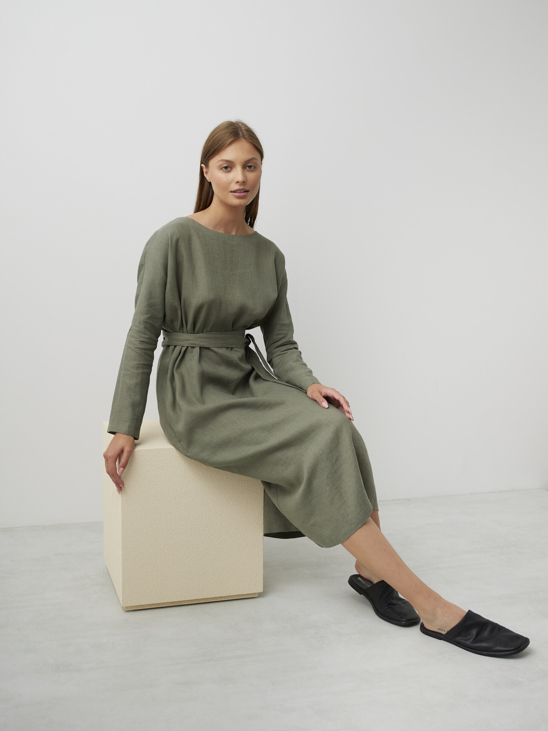 DAWN Linen Midi Dress - Image 1