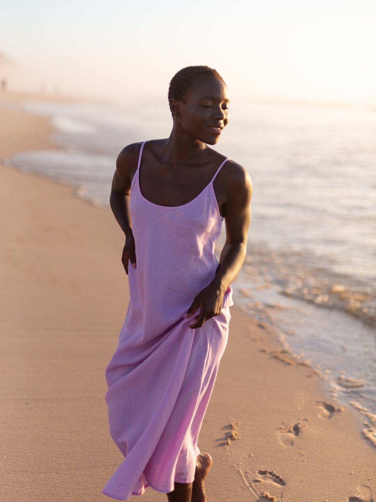 DIORA pitkä pellavamekko Lila — edestä