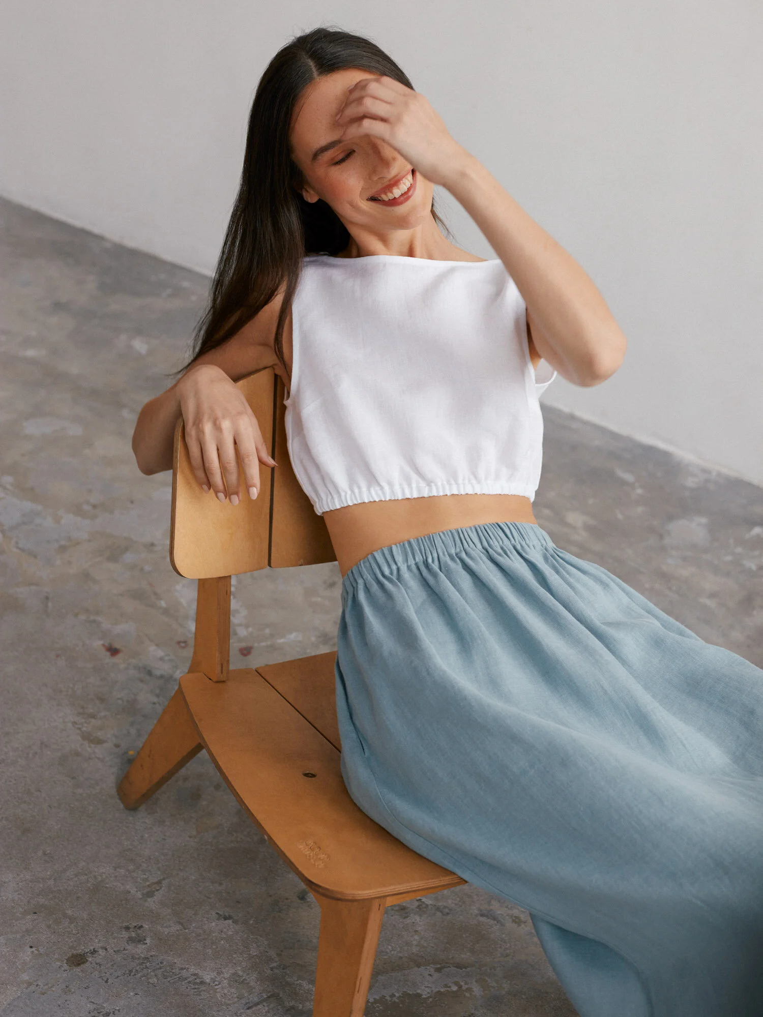 Bild 1 von ELLE Leinenrock mit Raffung in Dark Turquoise, you can also choose other colors above von Love and Confuse