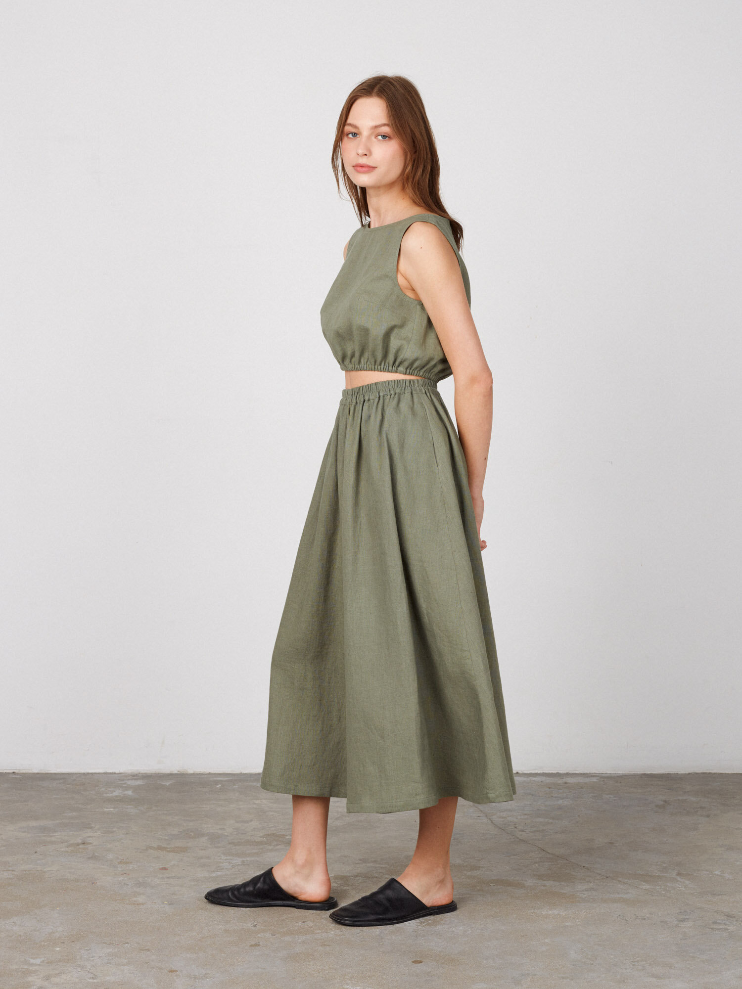 ETHNA Linen Tank Top - Image 3