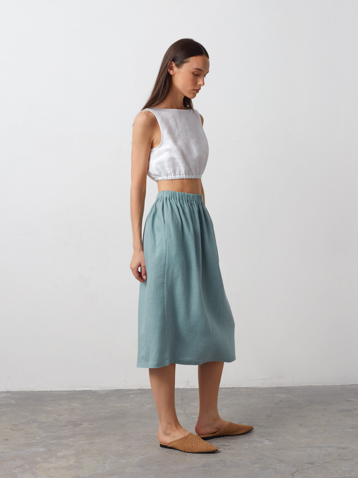 ETHNA Linen Tank Top - Image 3