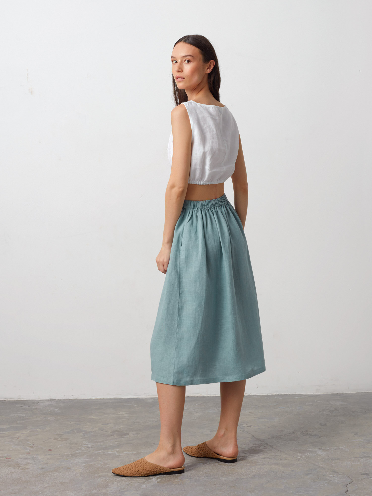 ETHNA Linen Tank Top - Image 6