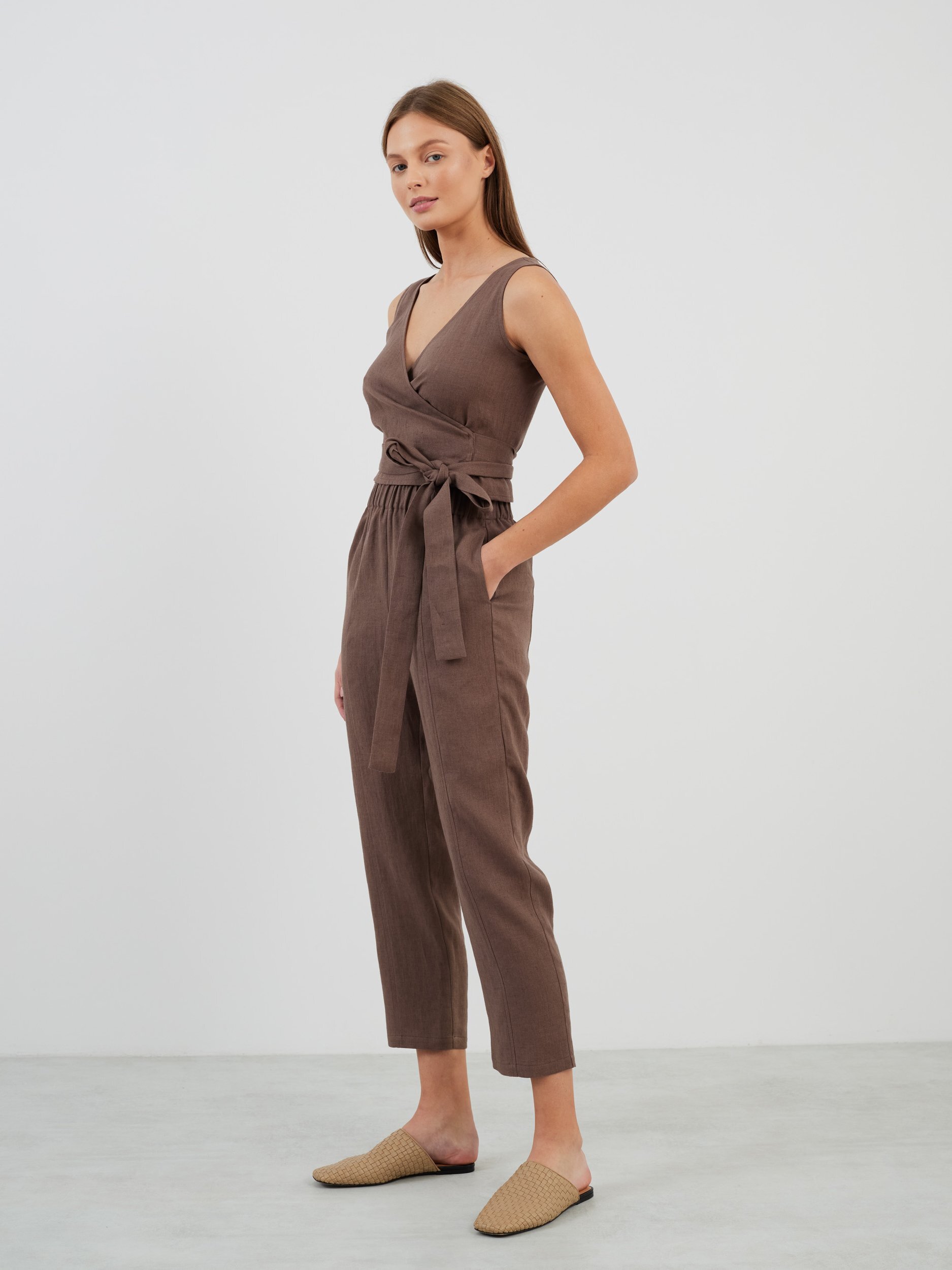 EVA Sleeveless Linen Wrap Top - Image 4