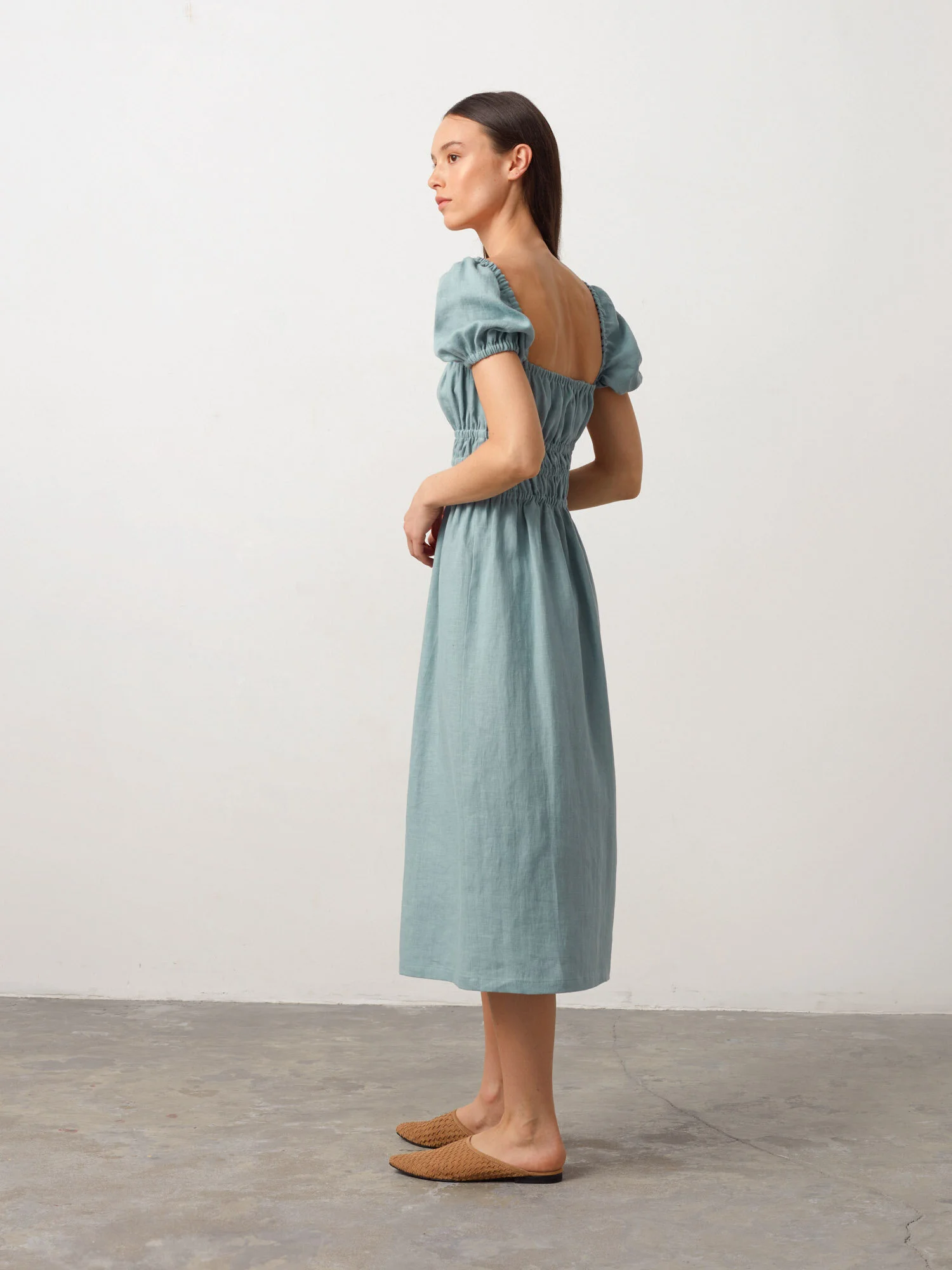 Bild 5 von HOLIDAY Leinenkleid mit Puffärmeln in Dark Turqouise, you can also choose other colors above von Love and Confuse