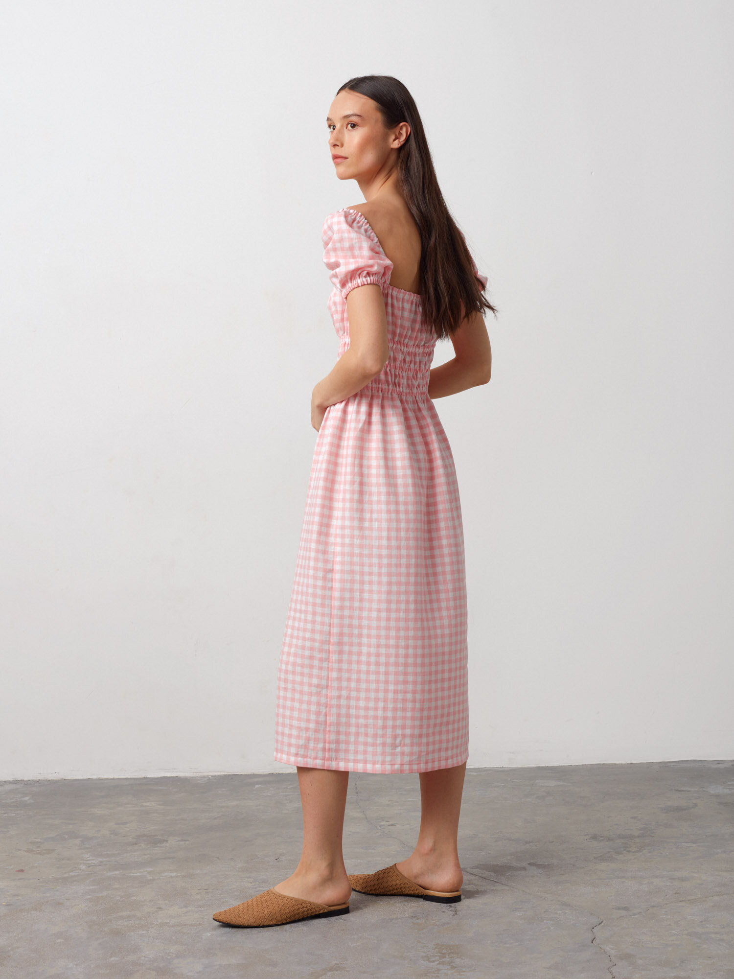 HOLIDAY Puff Sleeve Linen Midi Dress - Image 5