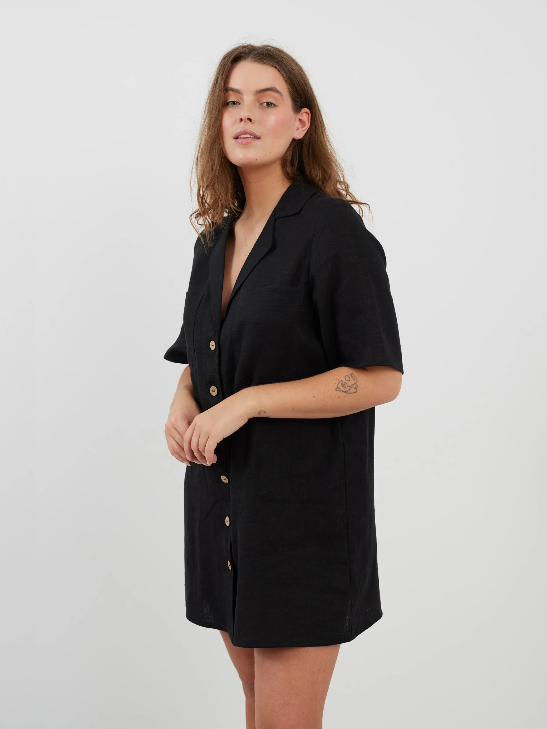 Image 2 of IDA Bowling Shirt Linen Mini Dress in Black from Love and Confuse